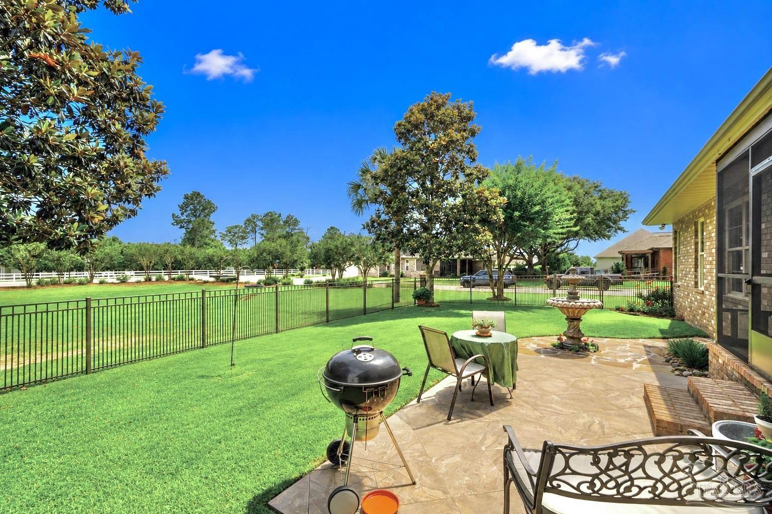 5390 Southlake Dr