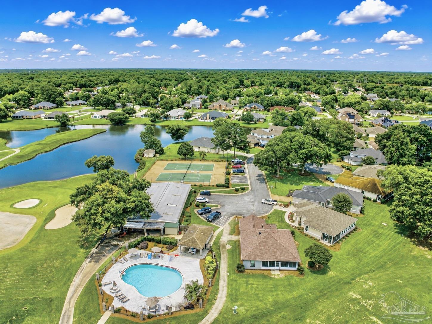 5390 Southlake Dr