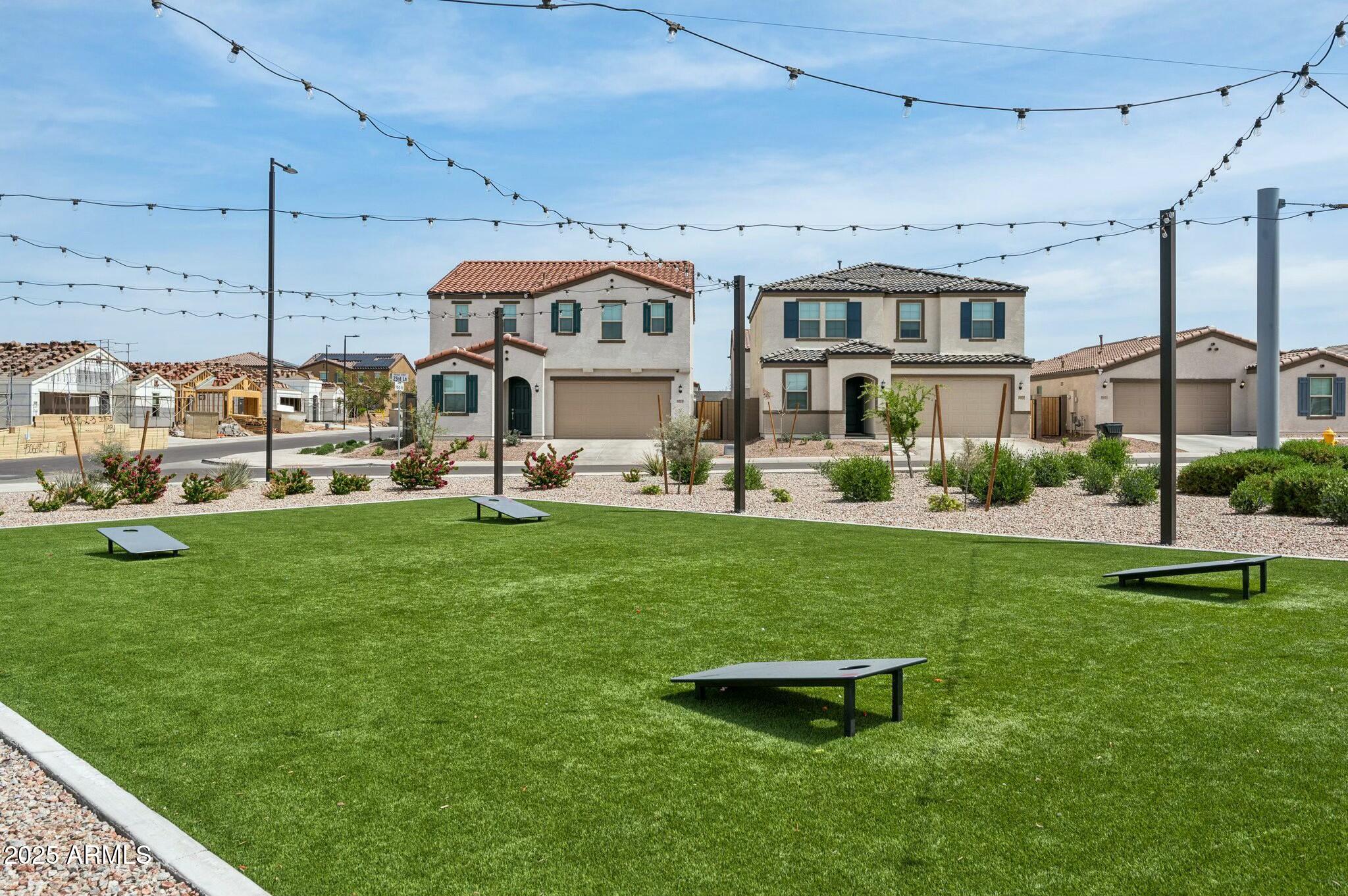 2535 W HIDALGO Avenue