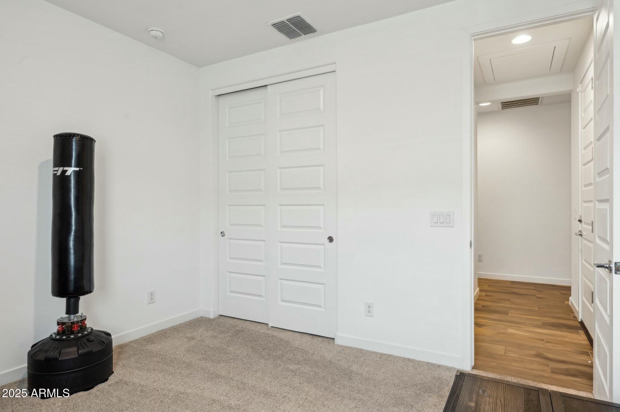 2535 W HIDALGO Avenue