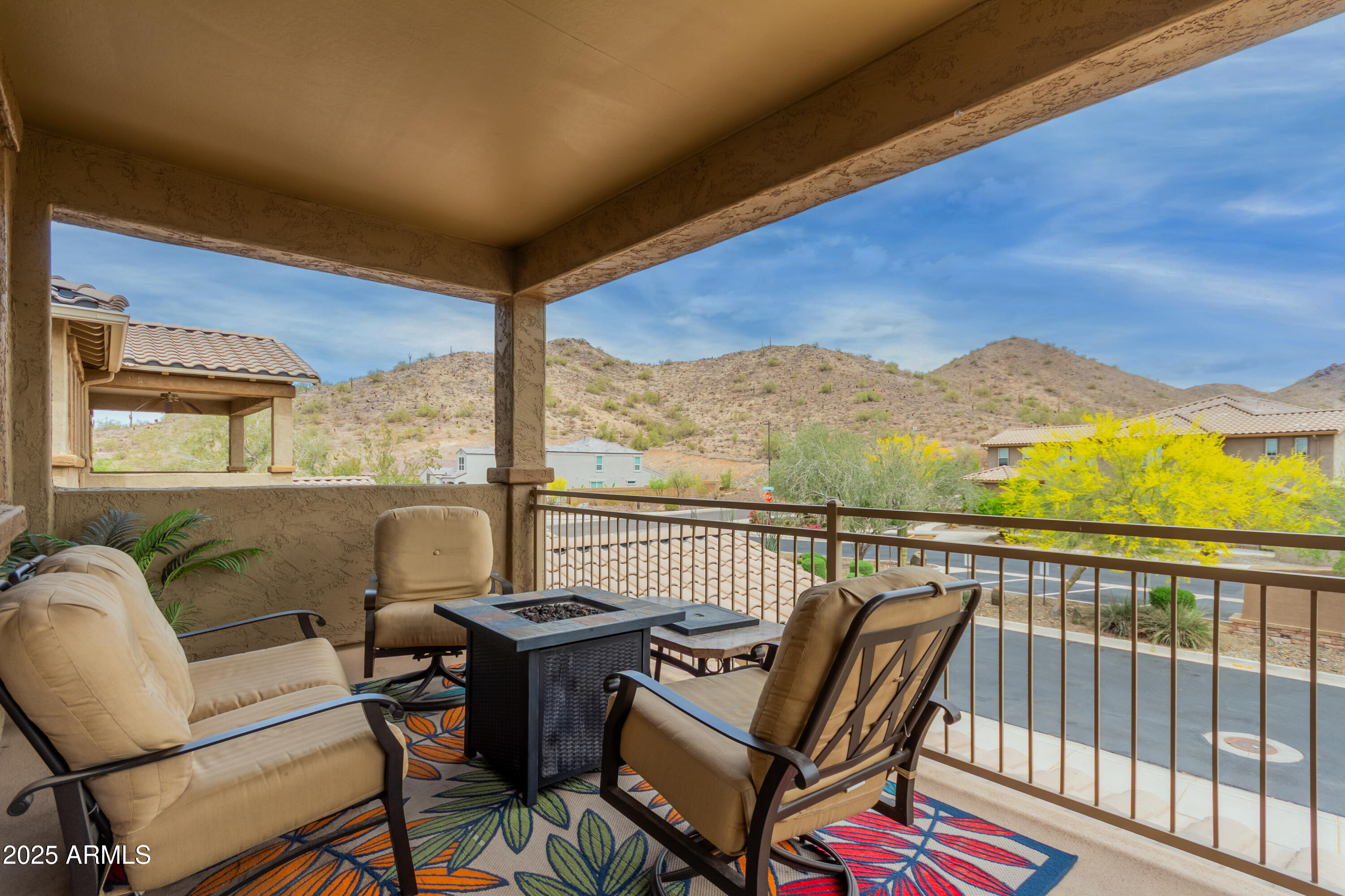1945 W DESERT VISTA Trail, 81