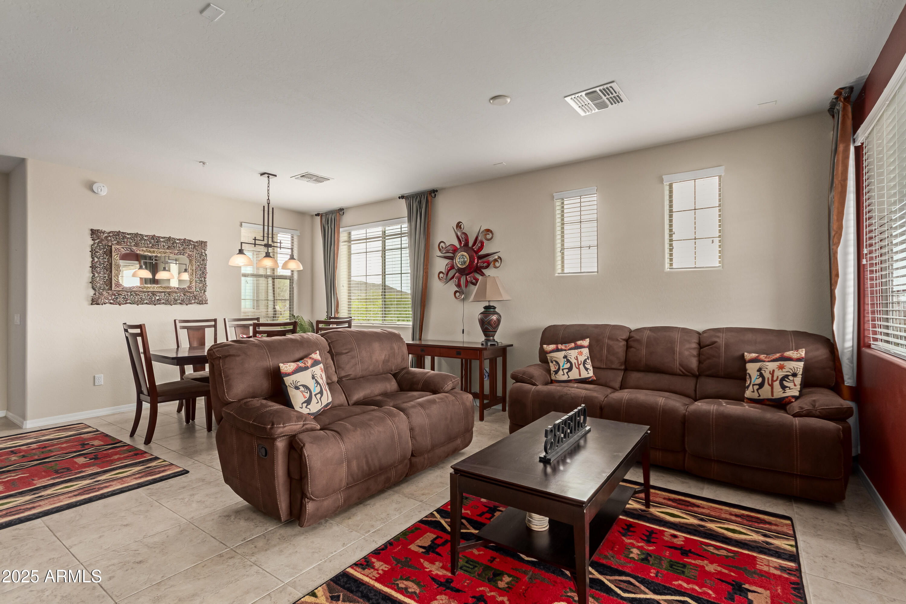 1945 W DESERT VISTA Trail, 81