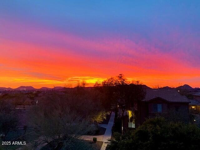 1945 W DESERT VISTA Trail, 81