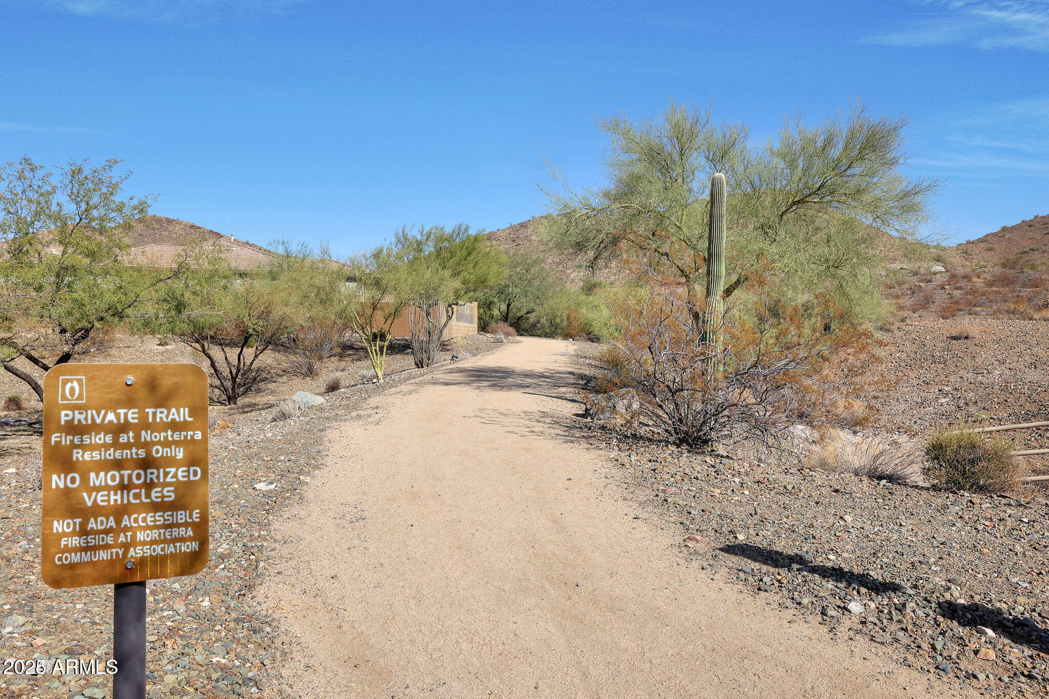 1945 W DESERT VISTA Trail, 81
