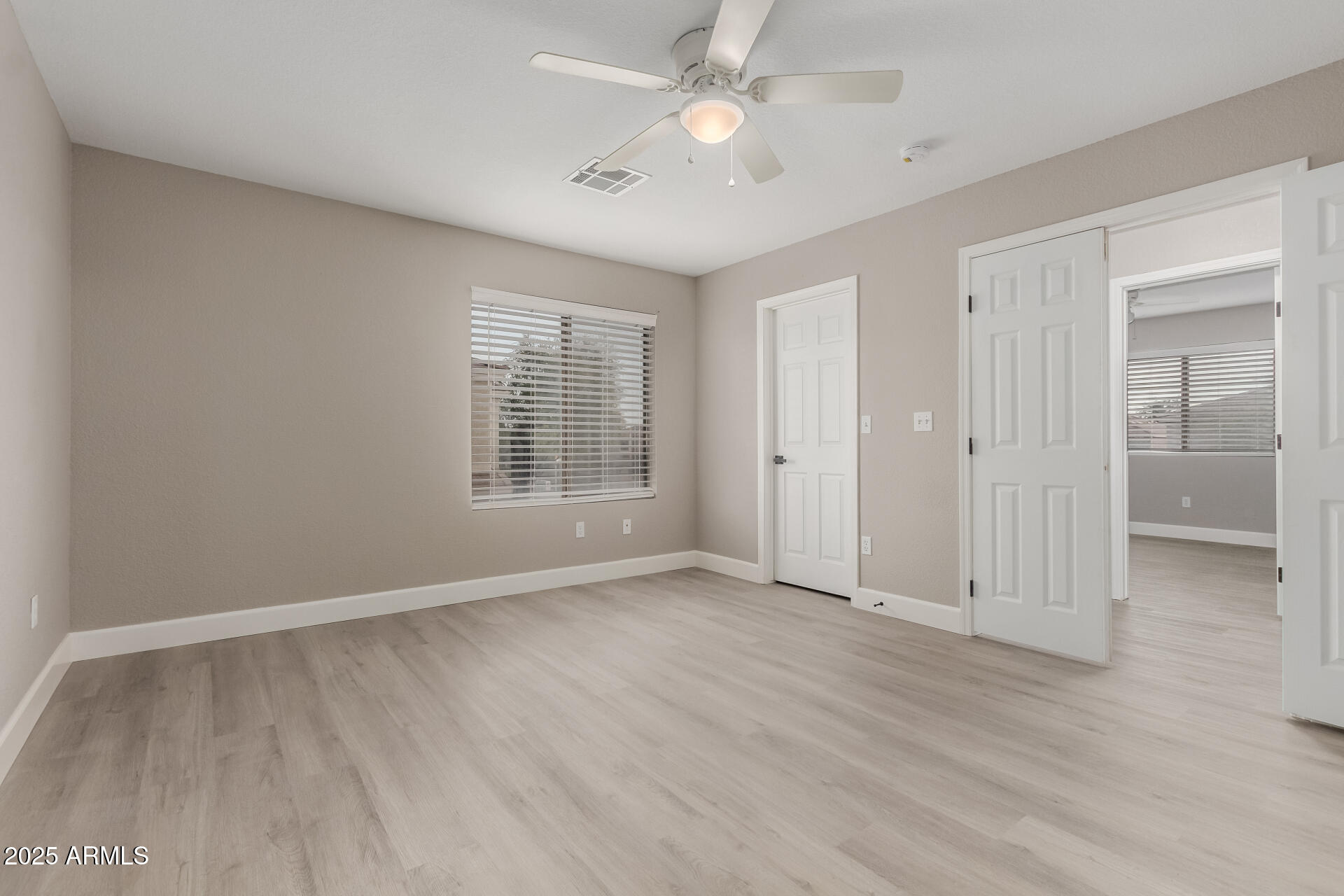 4002 E MELINDA Lane