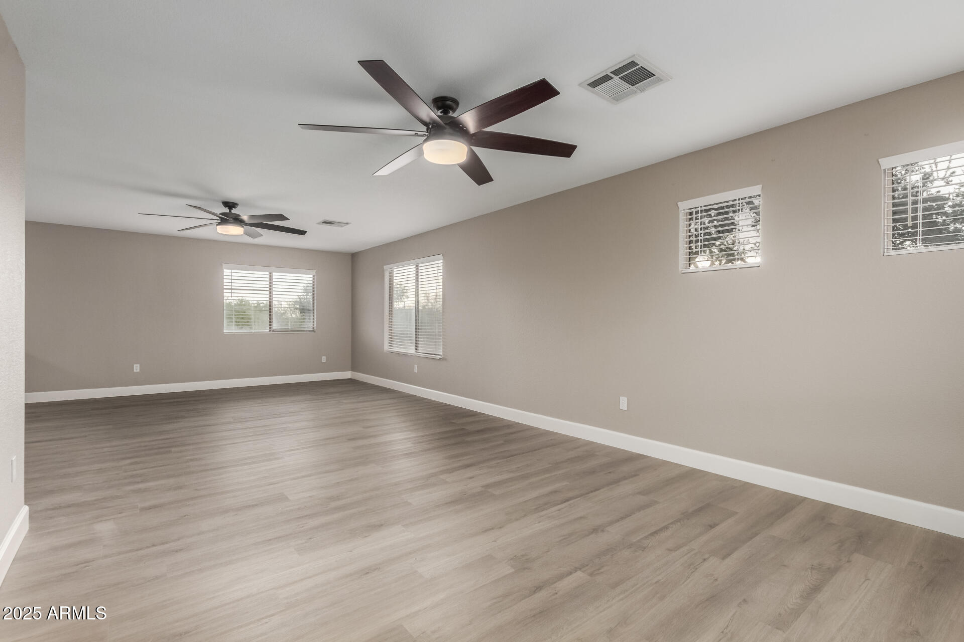 4002 E MELINDA Lane