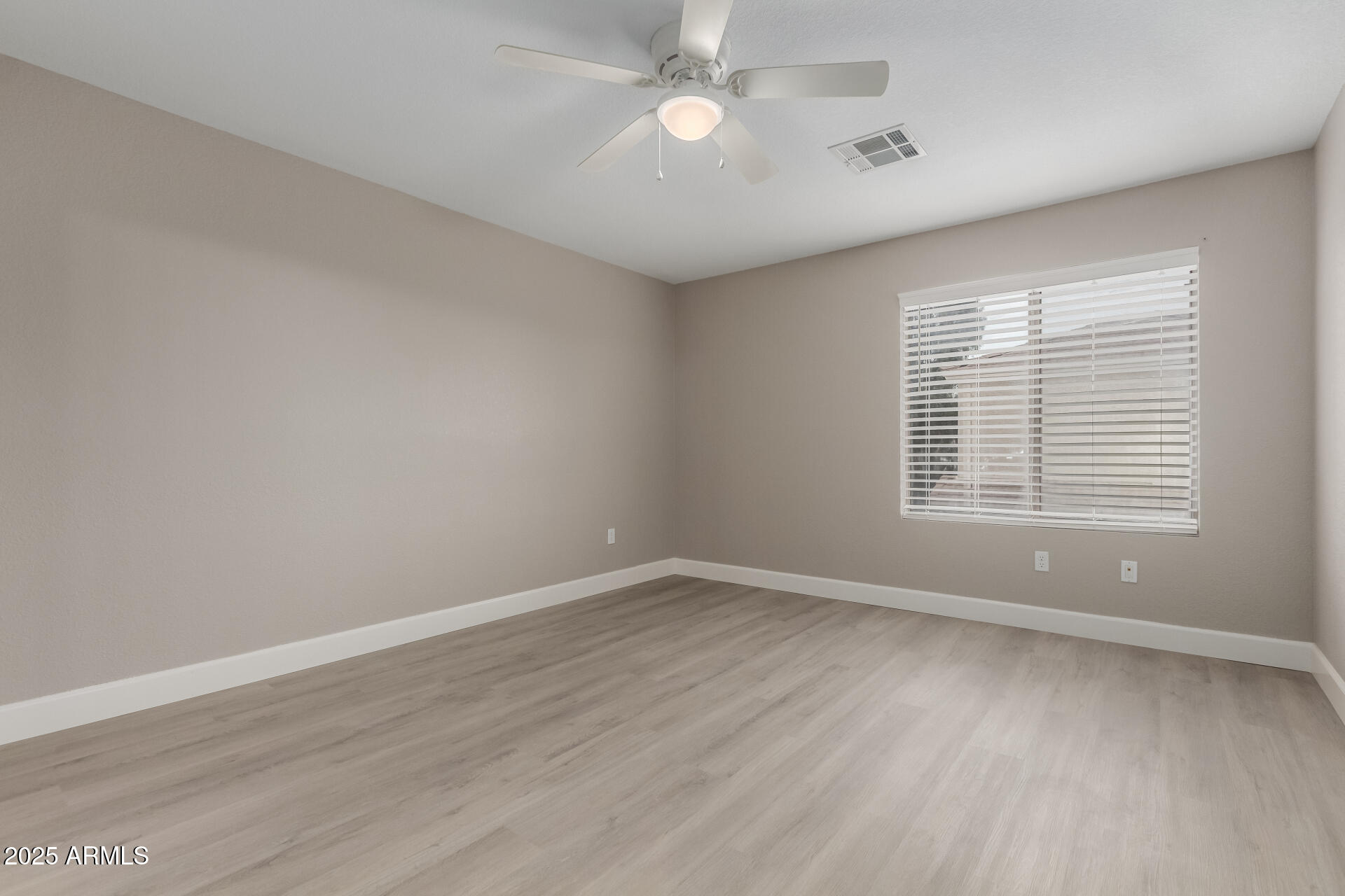 4002 E MELINDA Lane