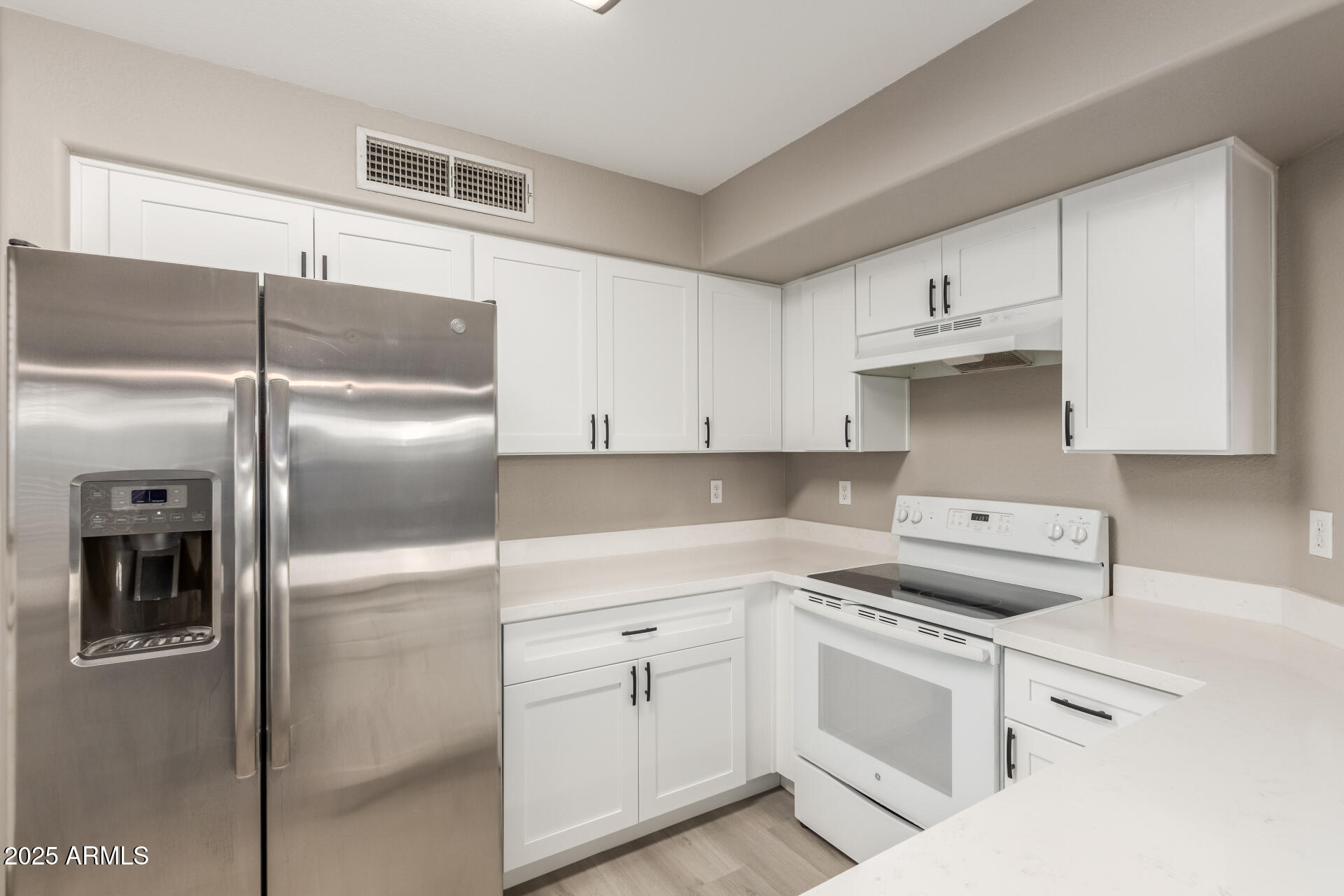 4002 E MELINDA Lane