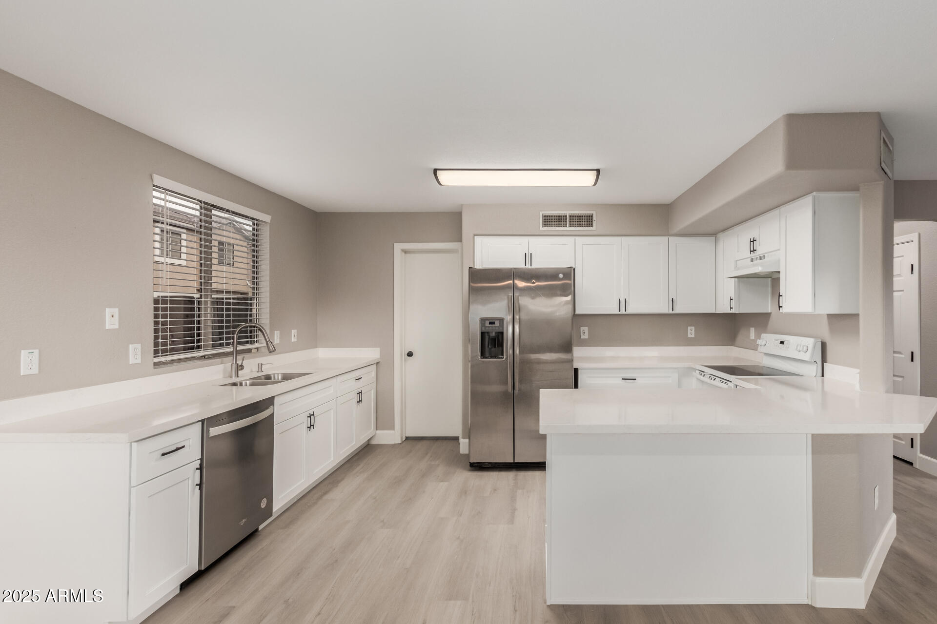 4002 E MELINDA Lane