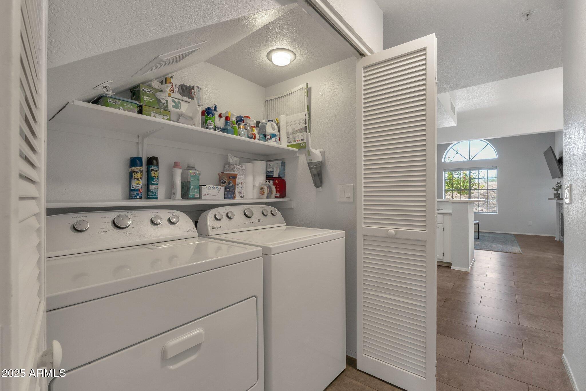 7675 E MCDONALD Drive, 107