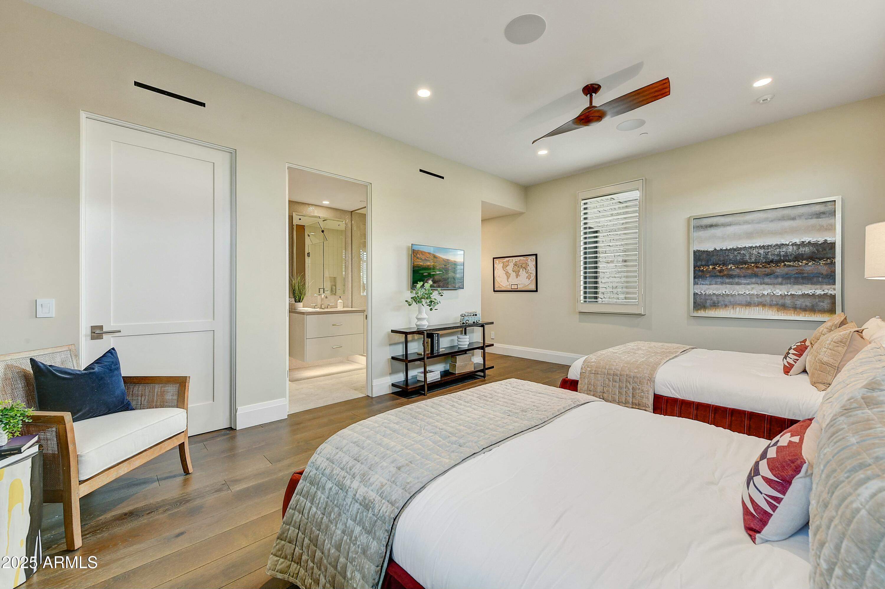 5527 E ARROYO VERDE Drive