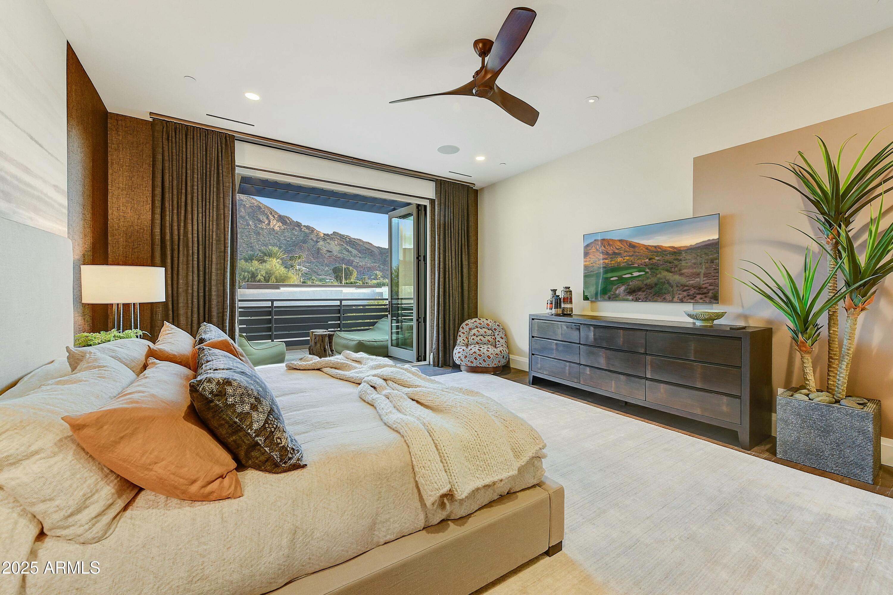 5527 E ARROYO VERDE Drive