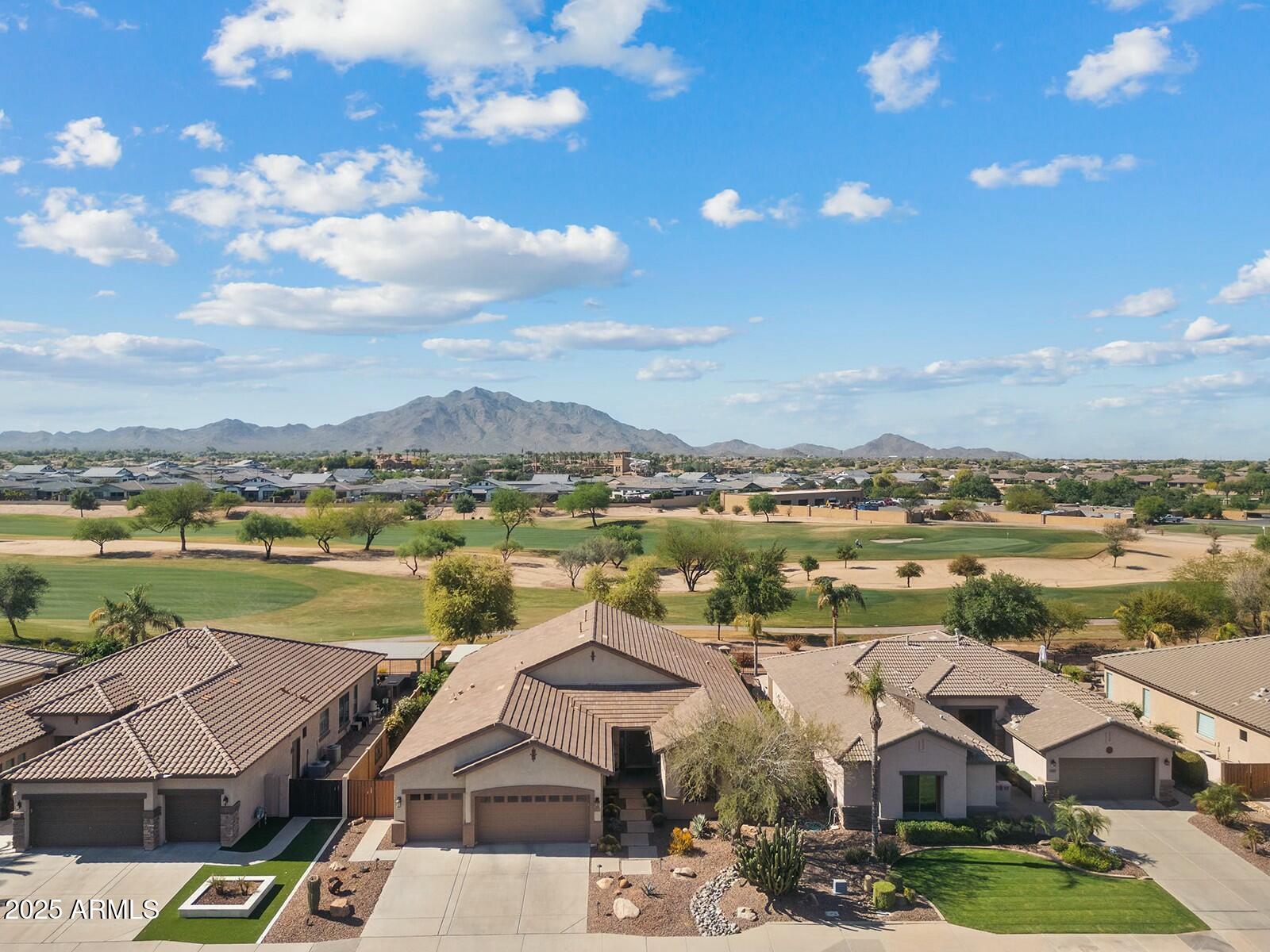 3933 E MEADOWVIEW Drive