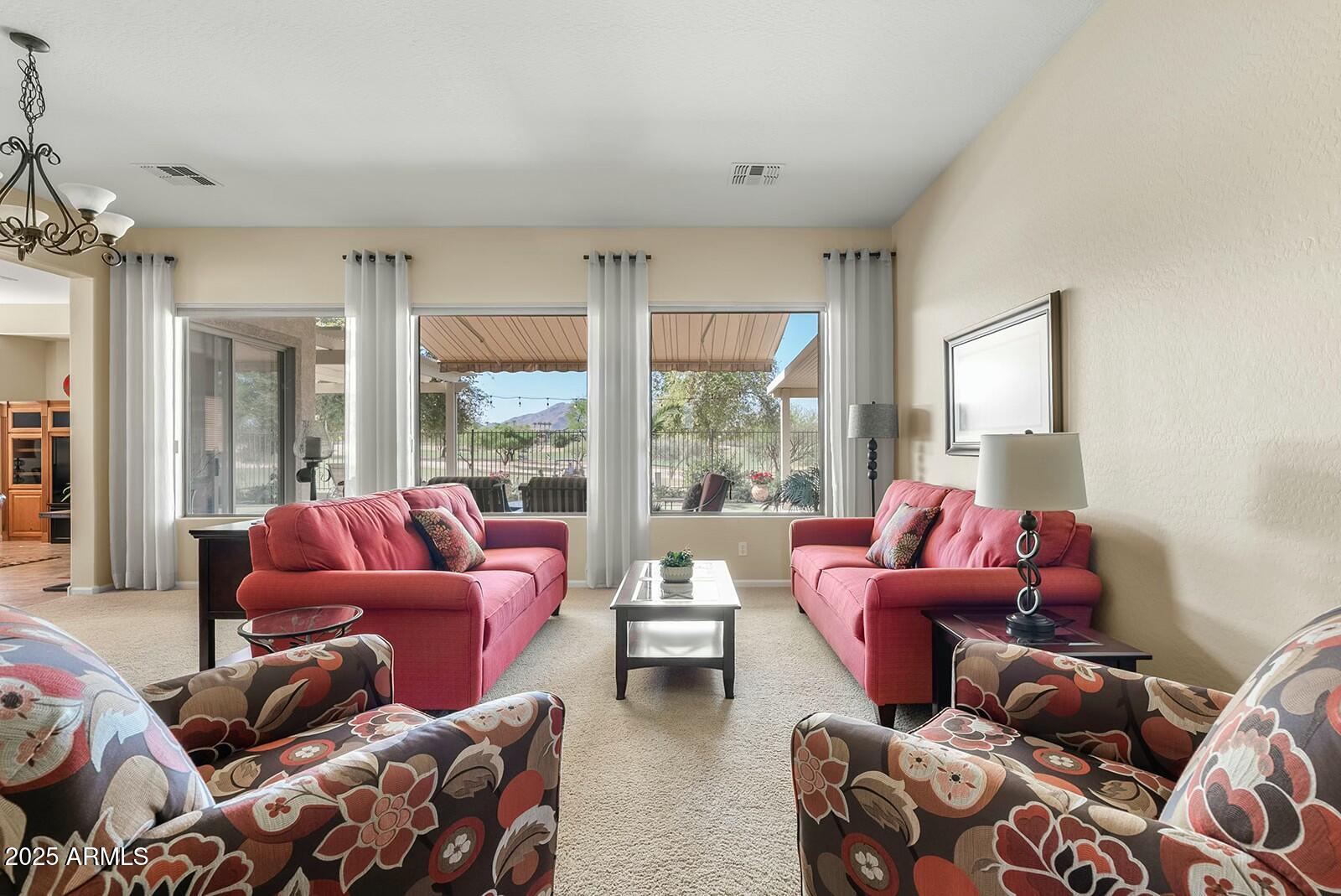 3933 E MEADOWVIEW Drive