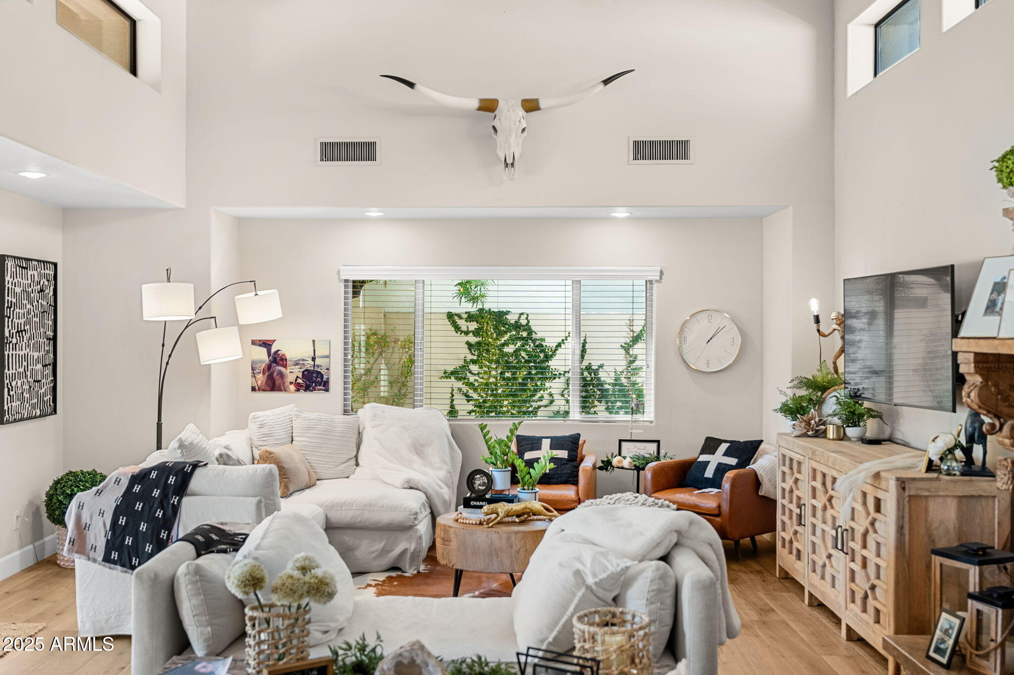 9849 E TOPAZ Drive