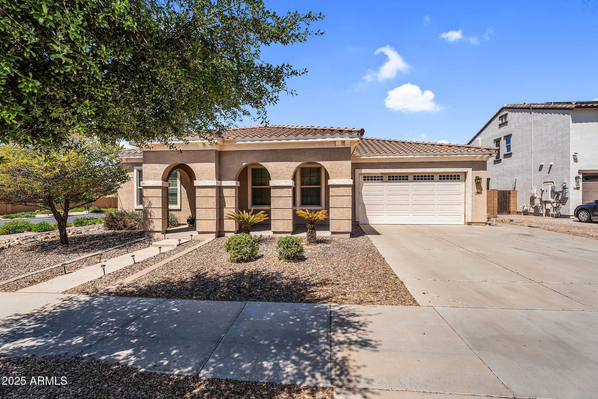 21004 E SUNSET Drive