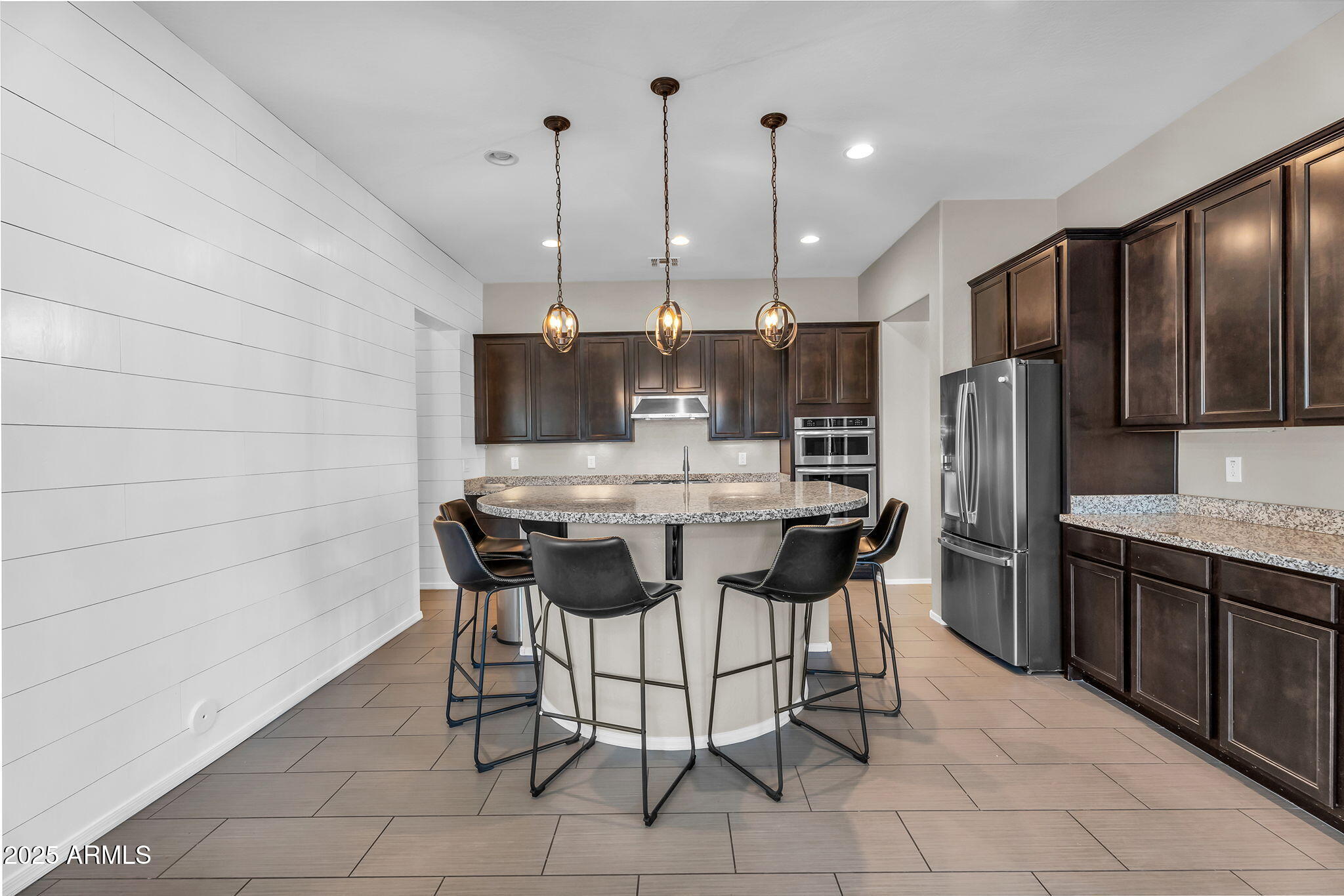 21004 E SUNSET Drive