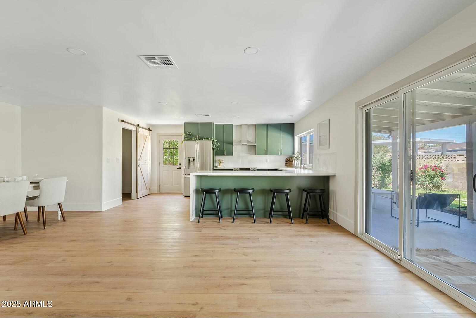8144 E VISTA Drive
