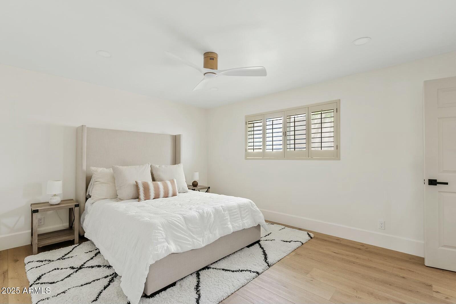 8144 E VISTA Drive