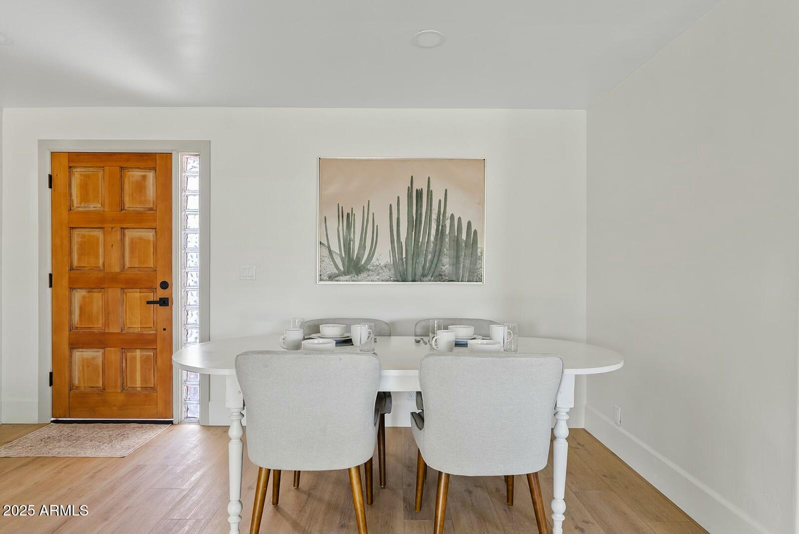 8144 E VISTA Drive