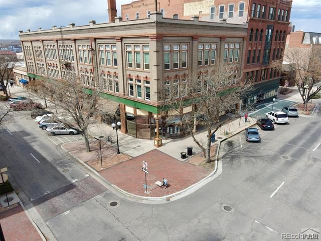 211 W 2nd Street Unit: 205