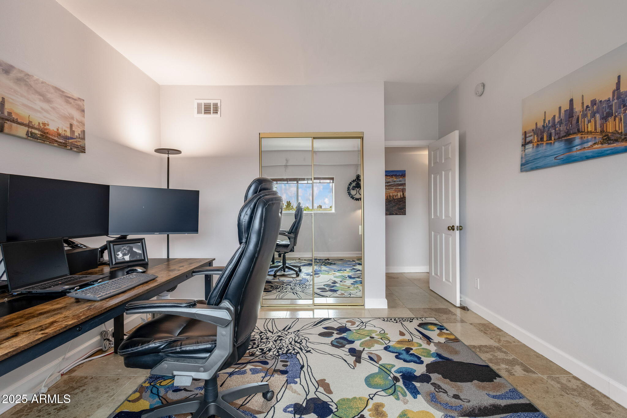 349 E THOMAS Road E401