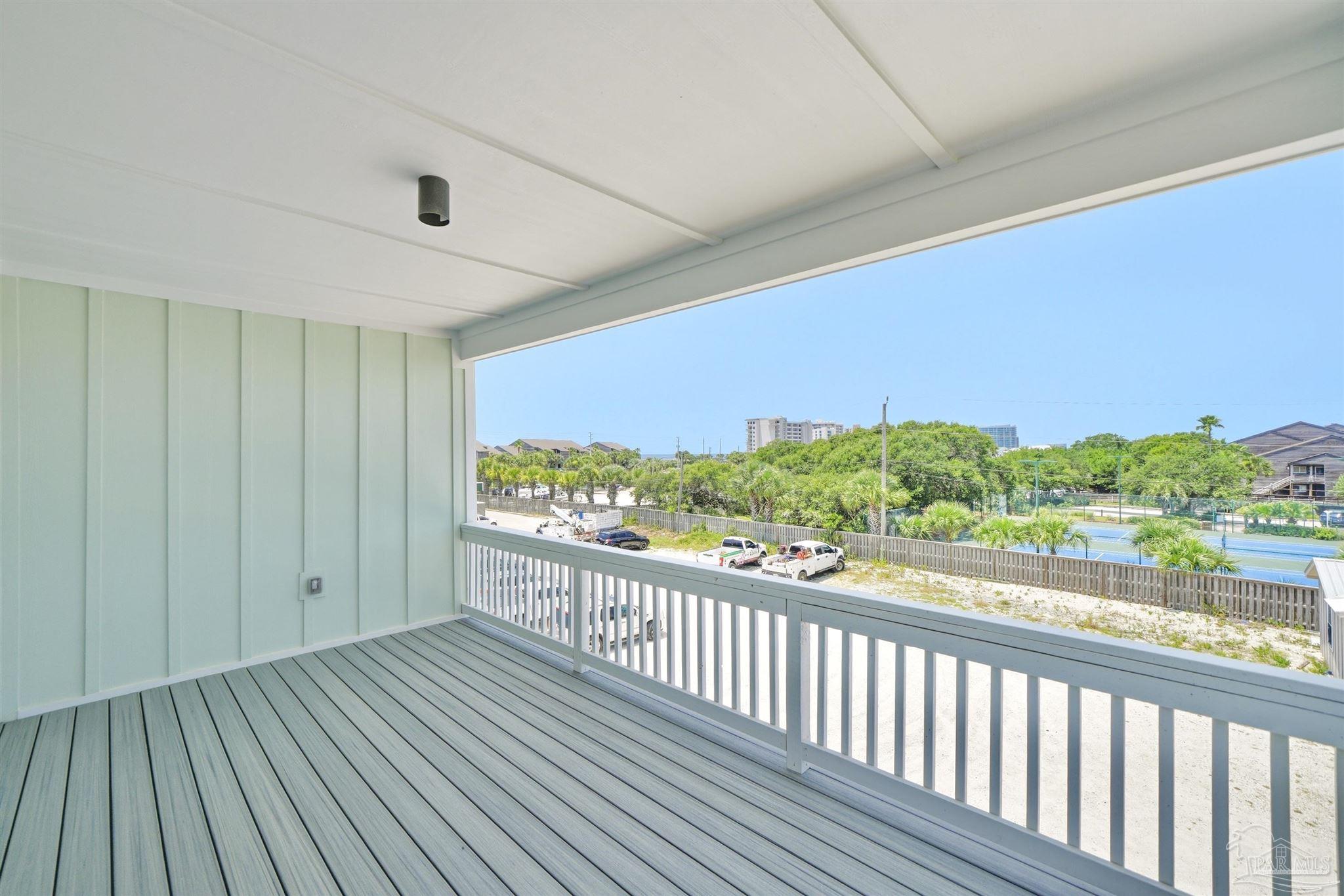 217 Clipper Dr