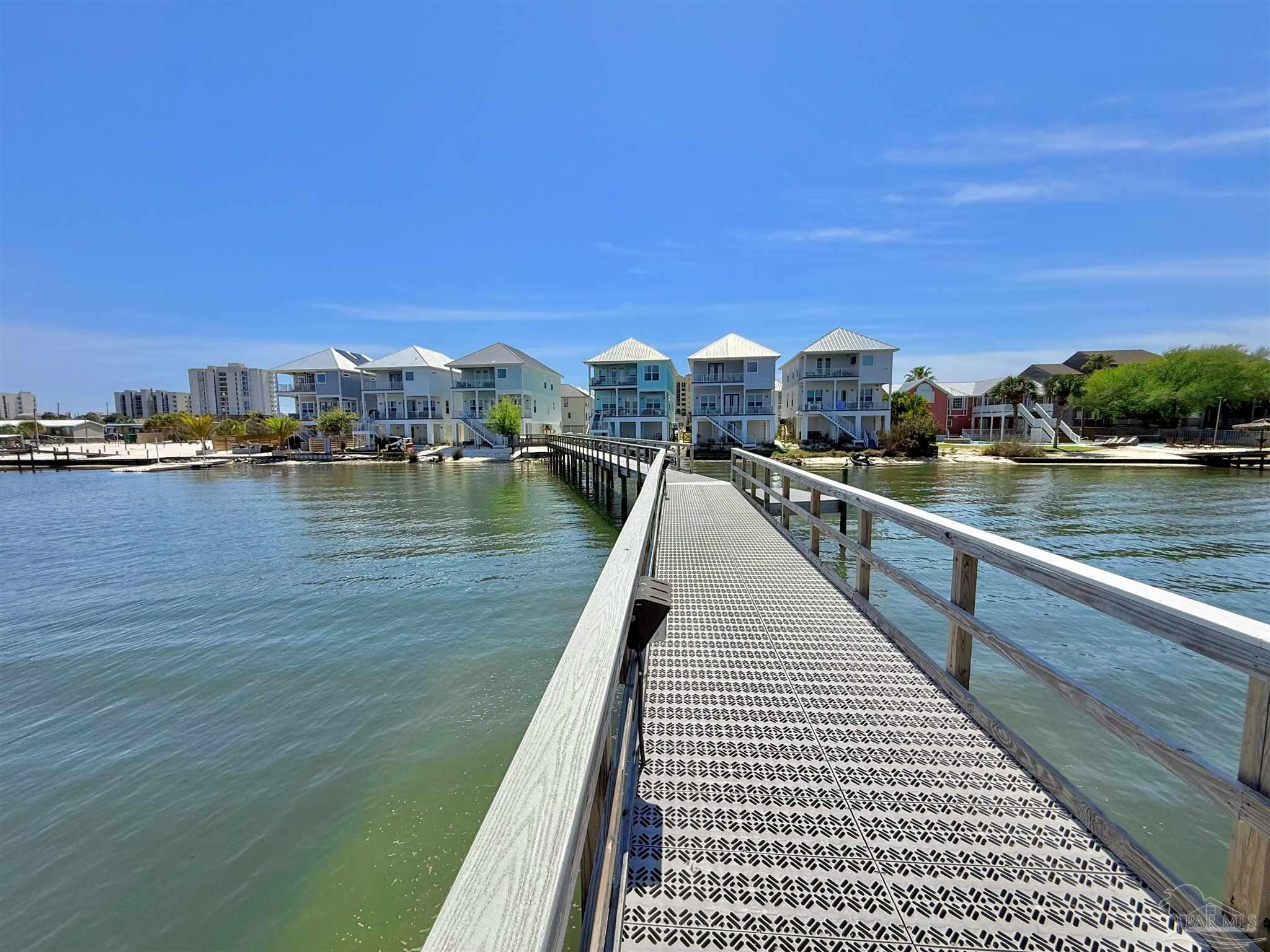 217 Clipper Dr