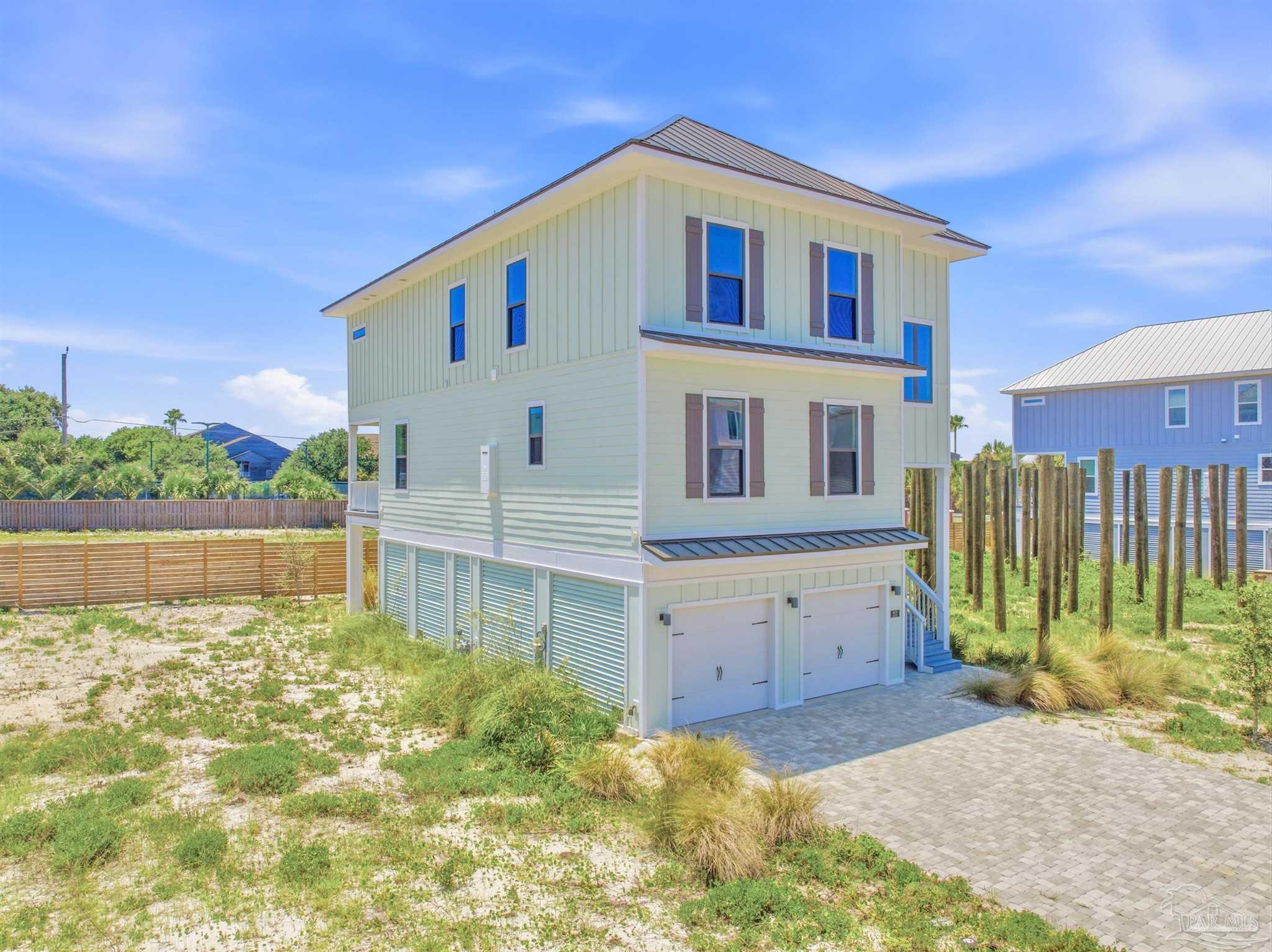 217 Clipper Dr