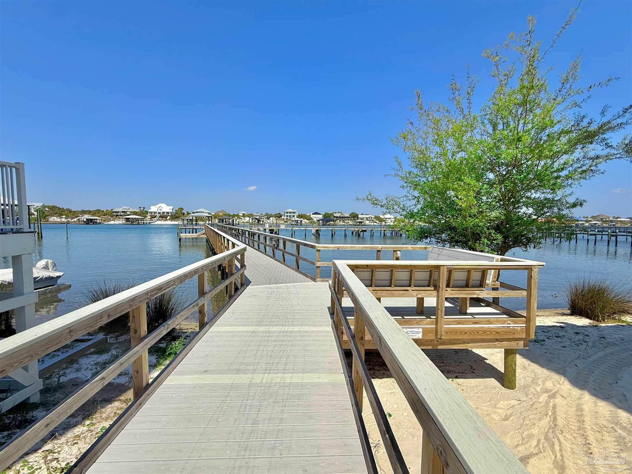 217 Clipper Dr