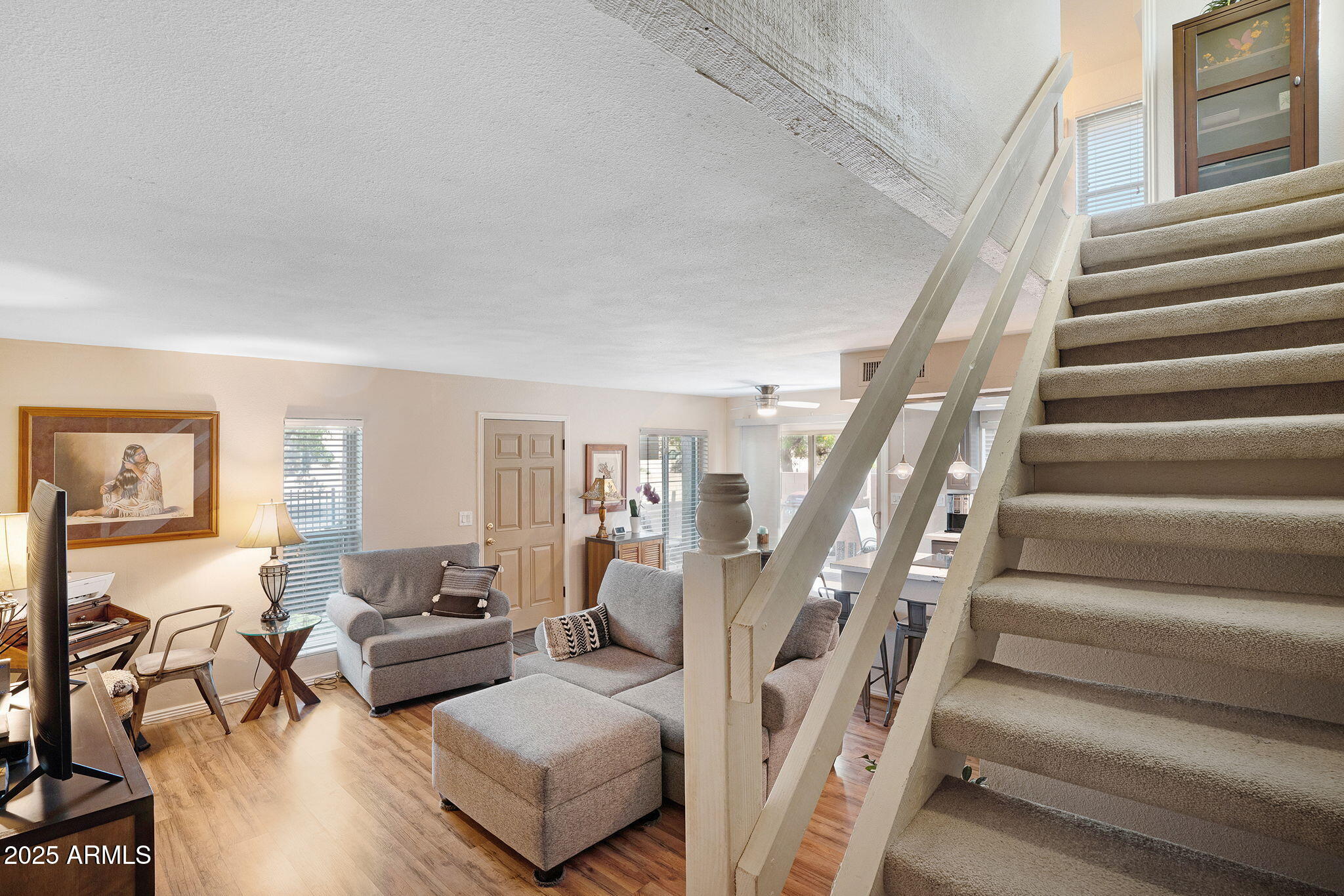 10445 N 11TH Place, 3