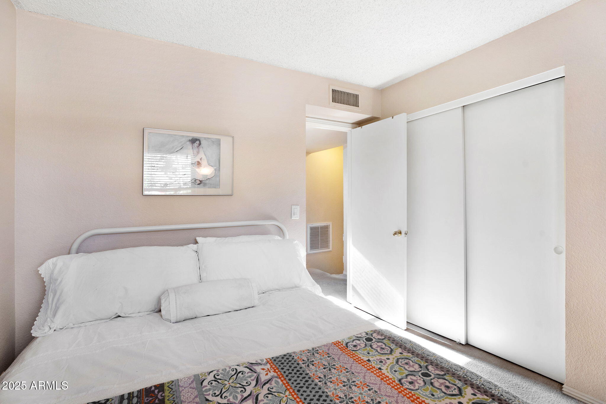 10445 N 11TH Place, 3