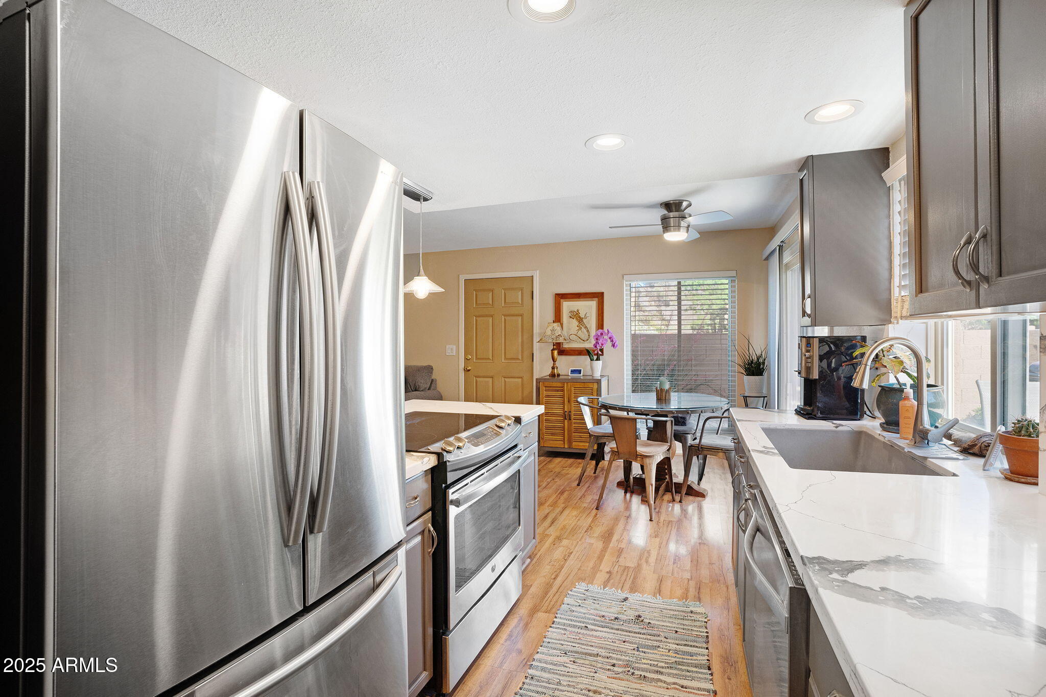 10445 N 11TH Place, 3