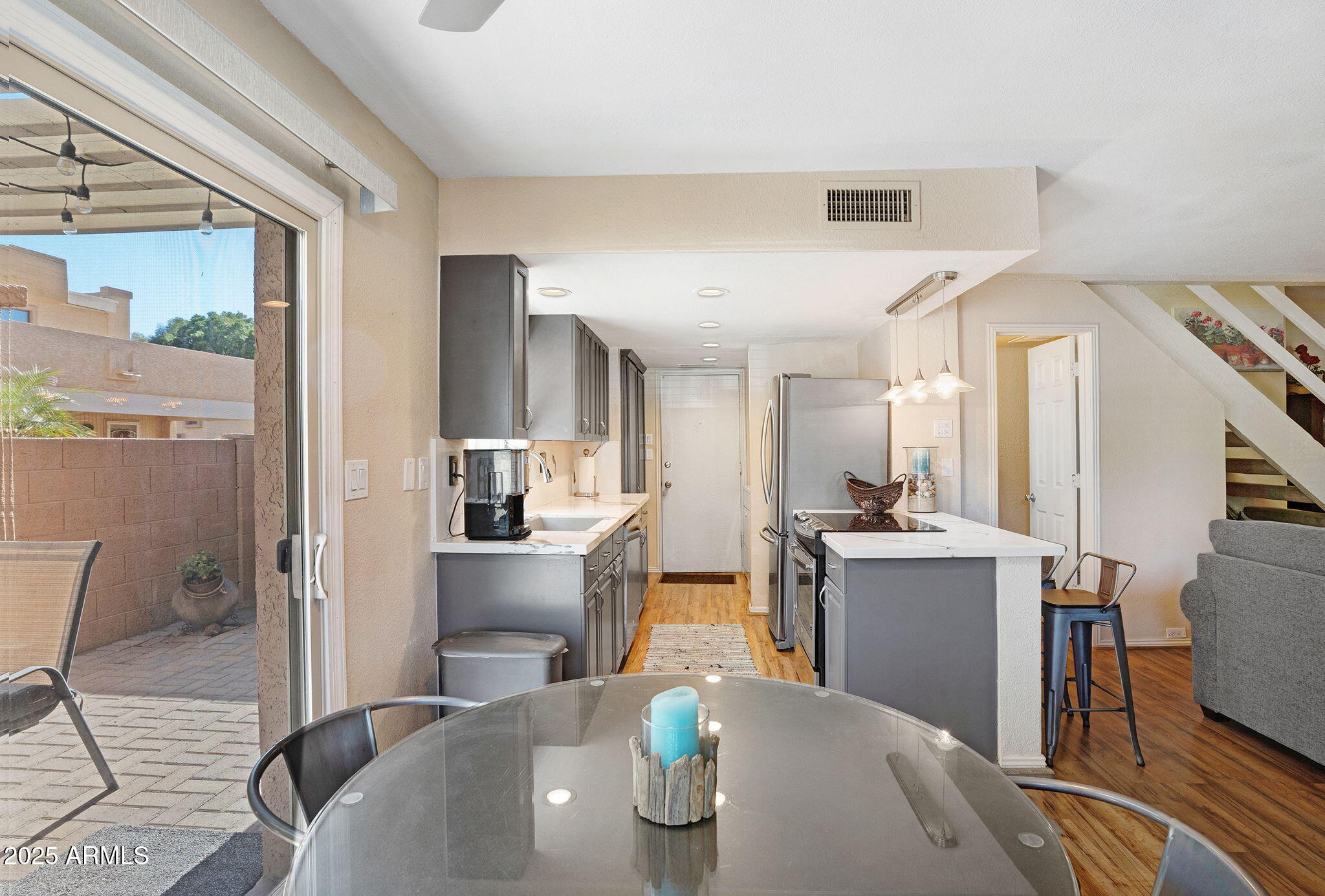 10445 N 11TH Place, 3