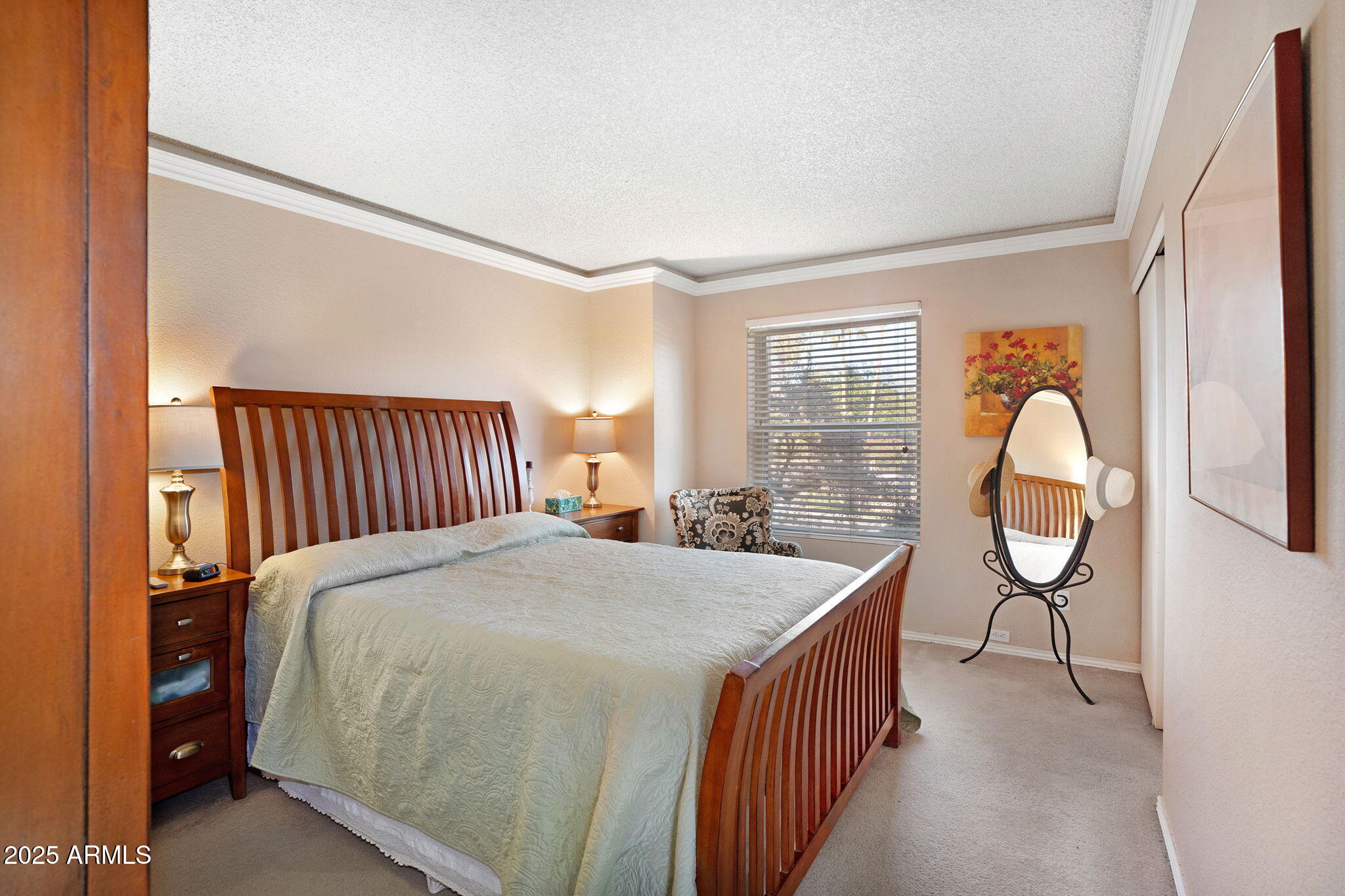 10445 N 11TH Place, 3