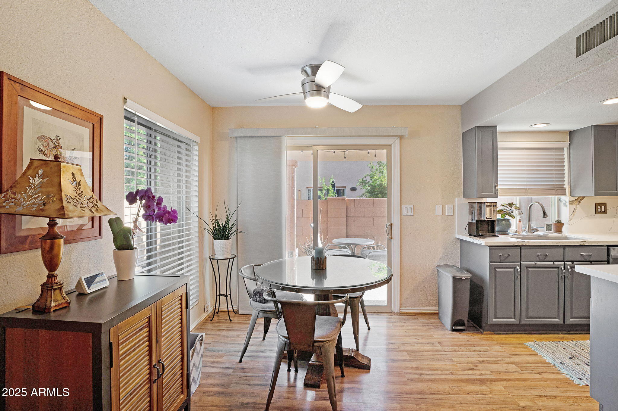 10445 N 11TH Place, 3