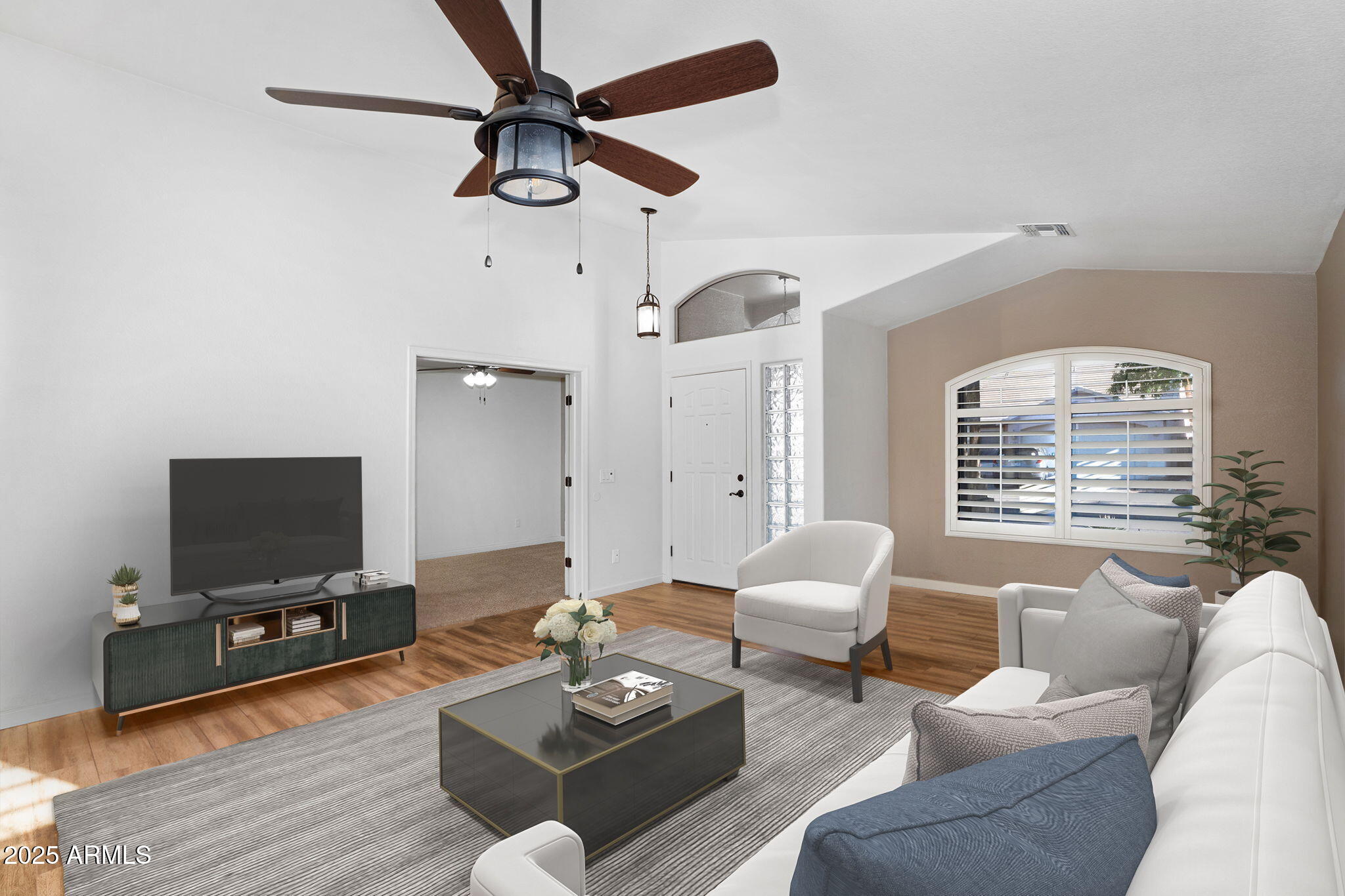 418 E CLAIRIDGE Drive
