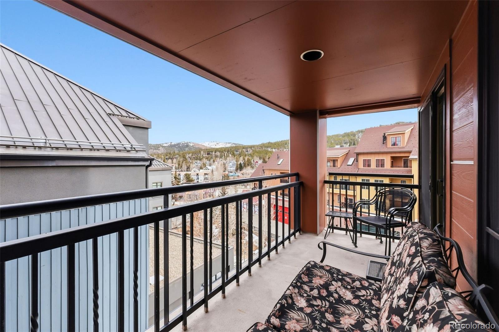 645 S Park Avenue Unit: 3-404