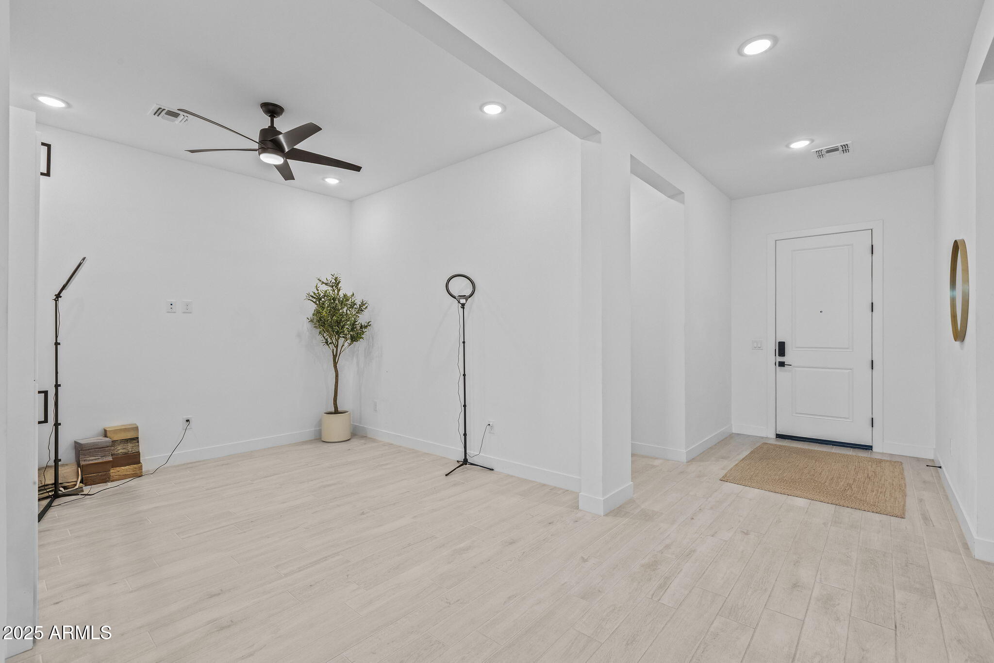 2914 E FLINTLOCK Drive