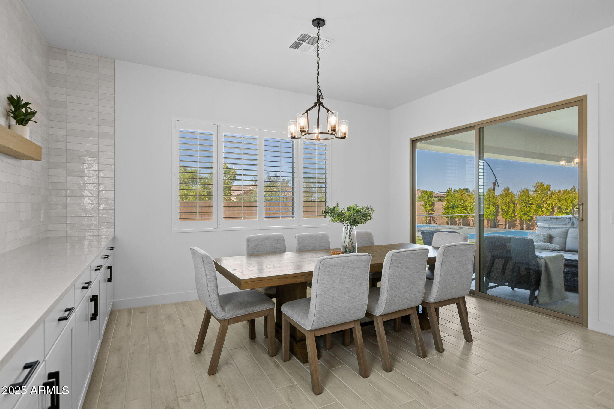 2914 E FLINTLOCK Drive