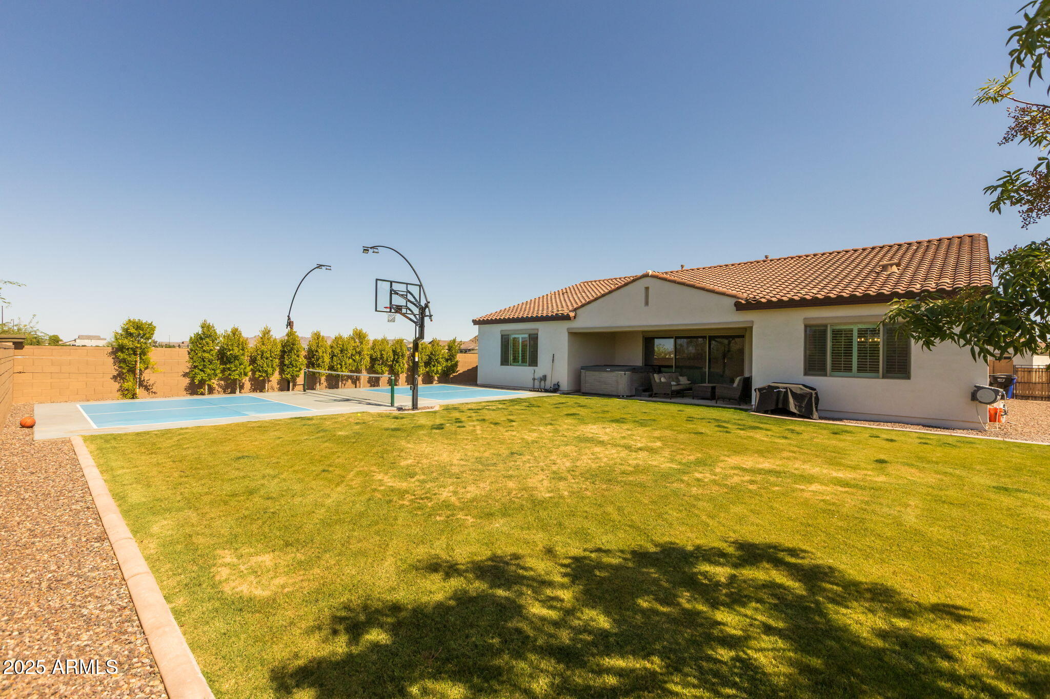 2914 E FLINTLOCK Drive