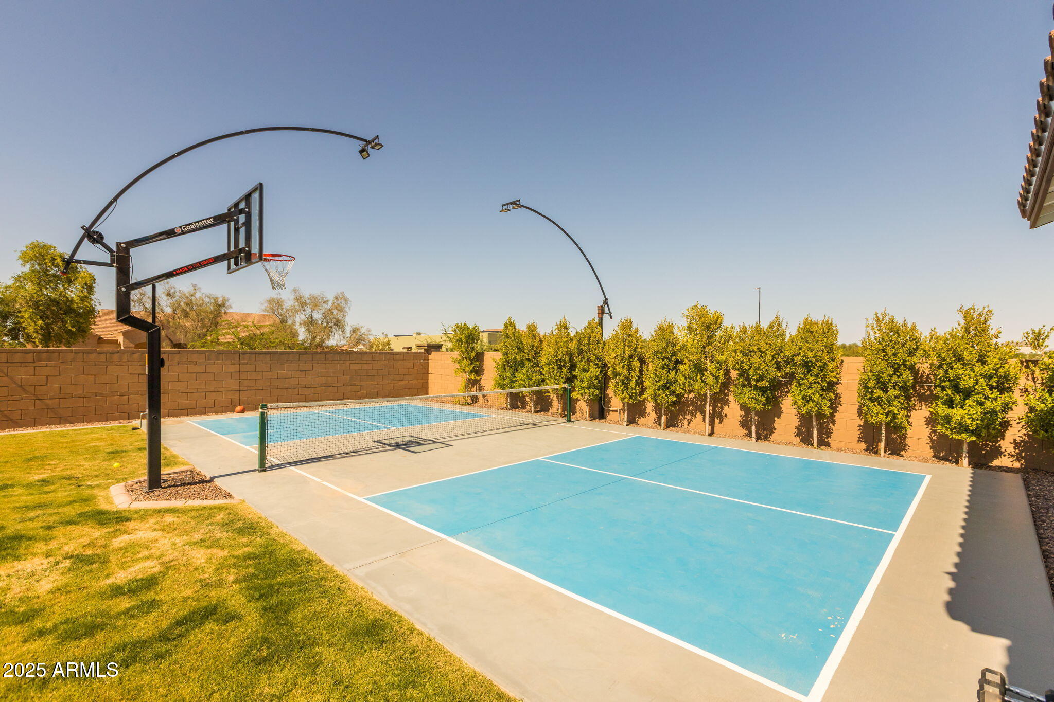 2914 E FLINTLOCK Drive