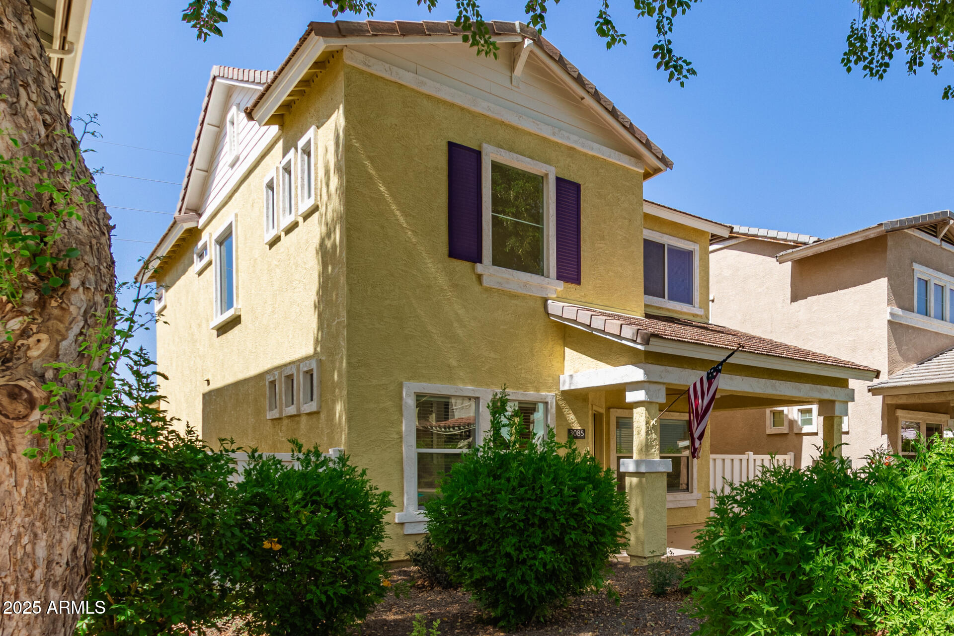 3085 E CAMELLIA Drive