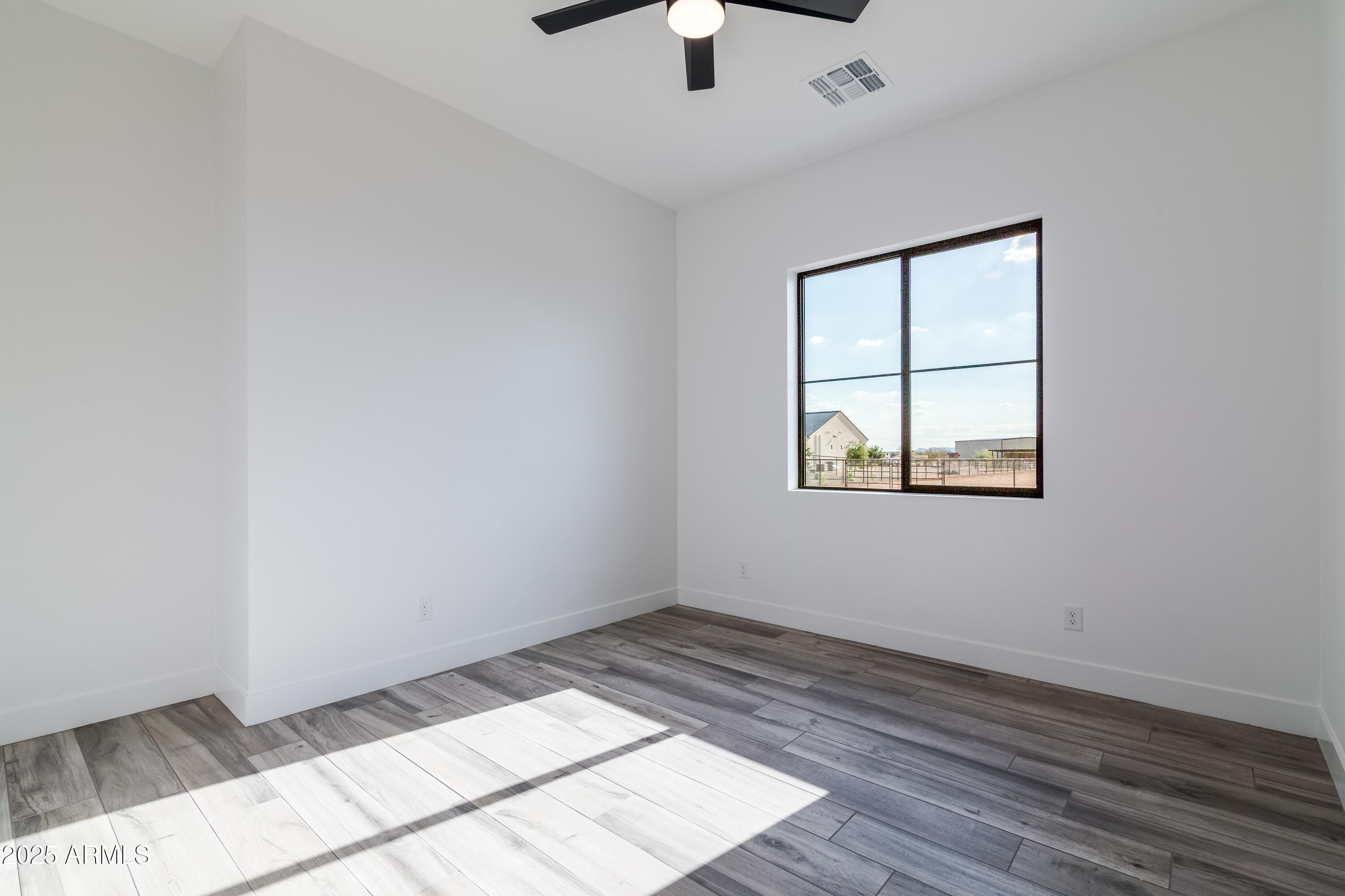 34449 N Elk Run Road