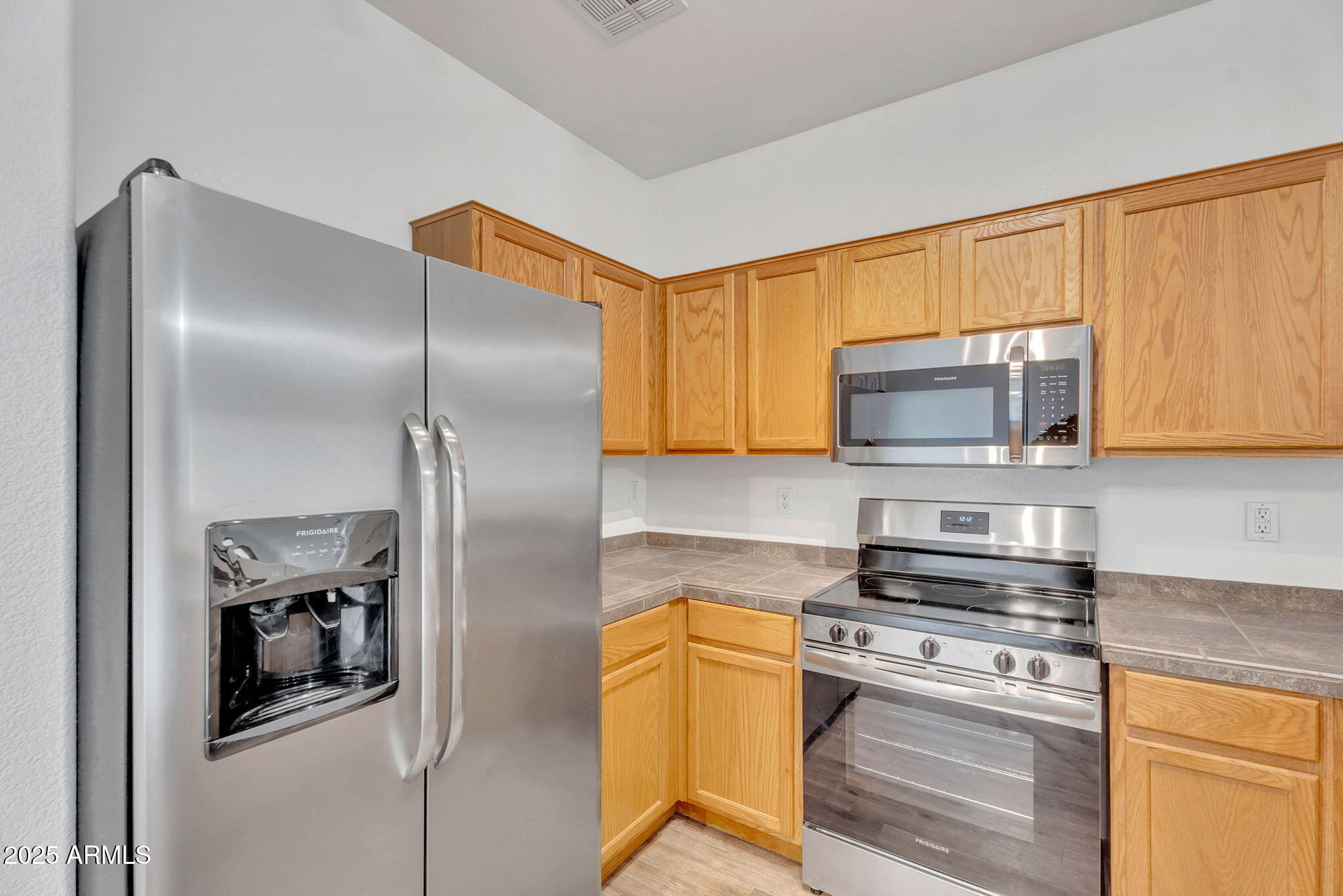 5570 E Quiet Retreat