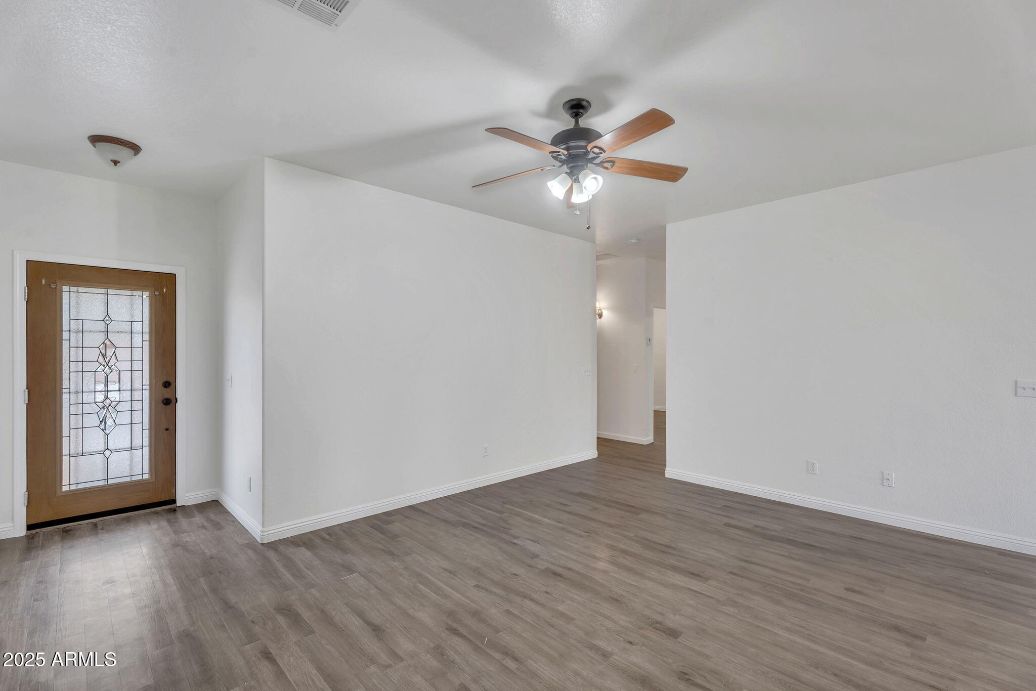 5570 E Quiet Retreat