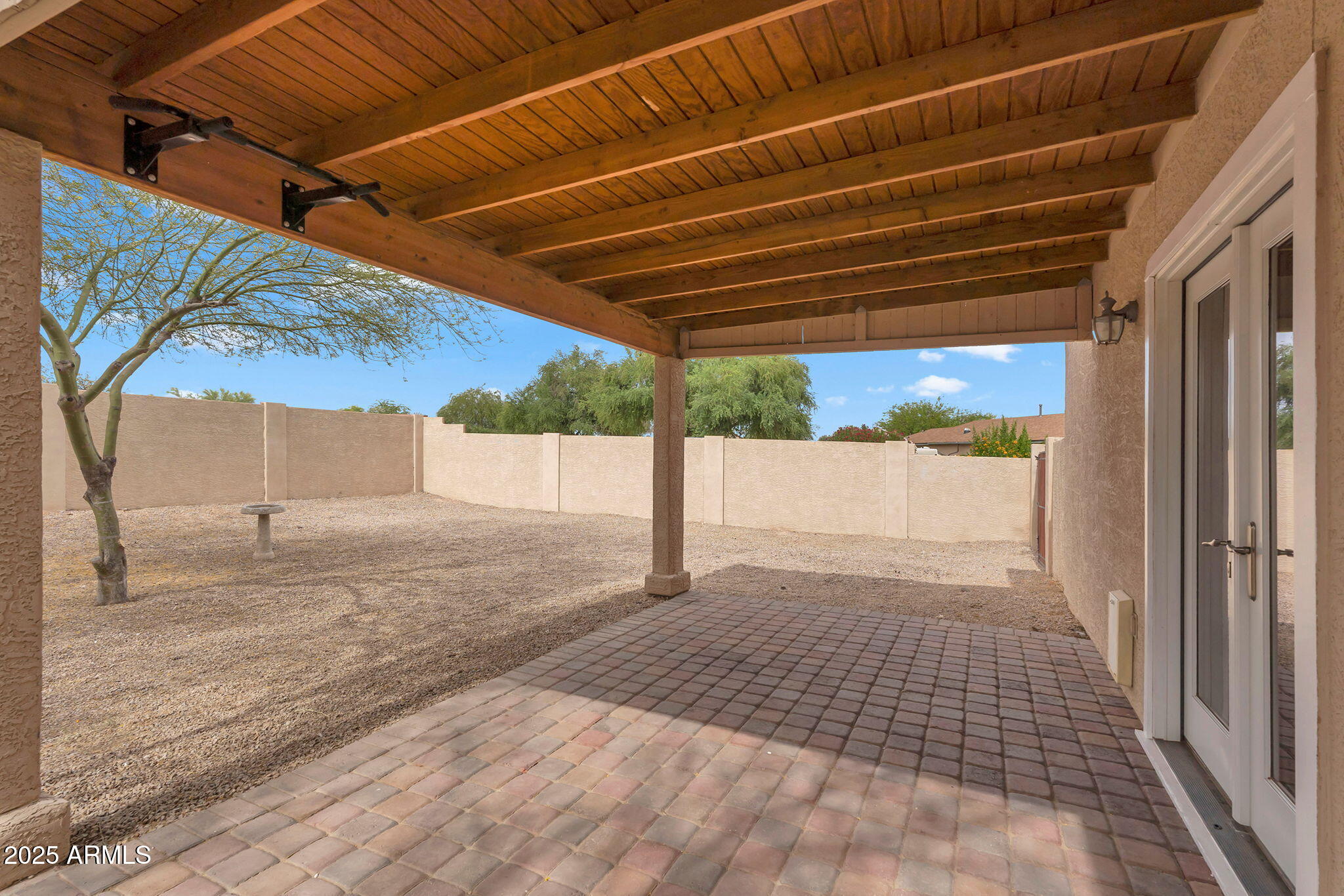 5570 E Quiet Retreat