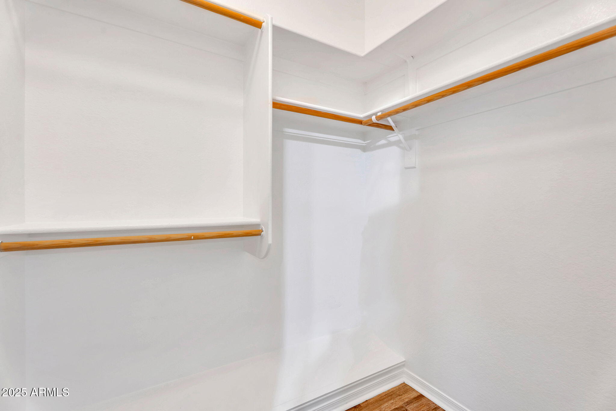 5570 E Quiet Retreat