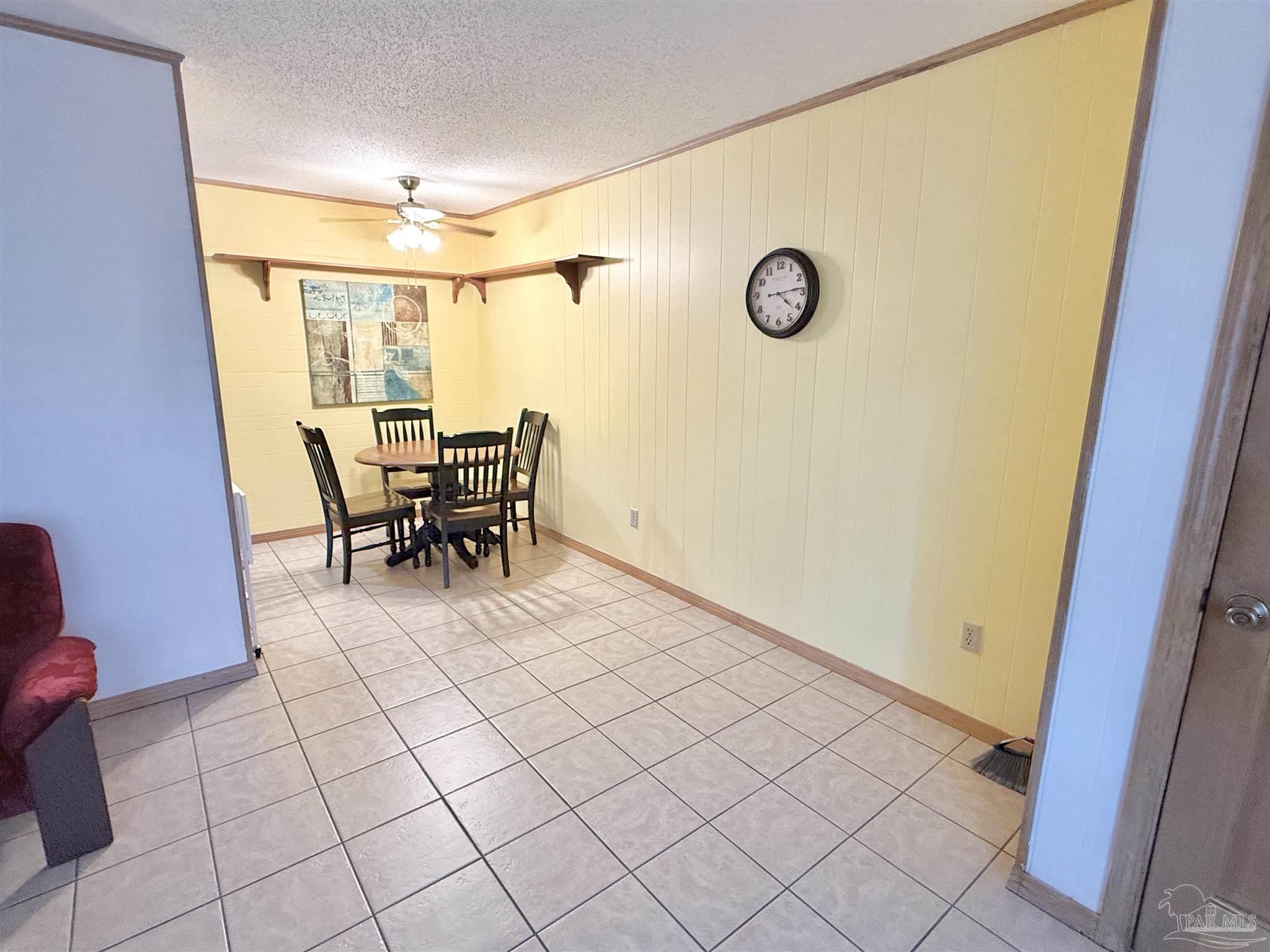 1451 E Johnson Ave # 1453