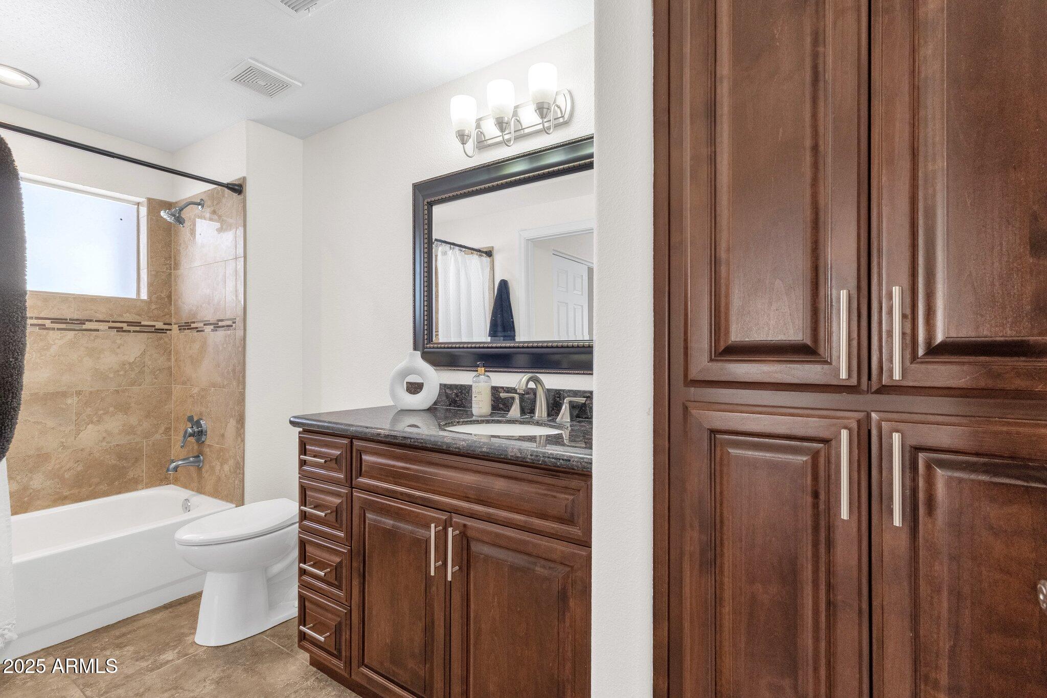 3236 E CHANDLER Boulevard, 2057